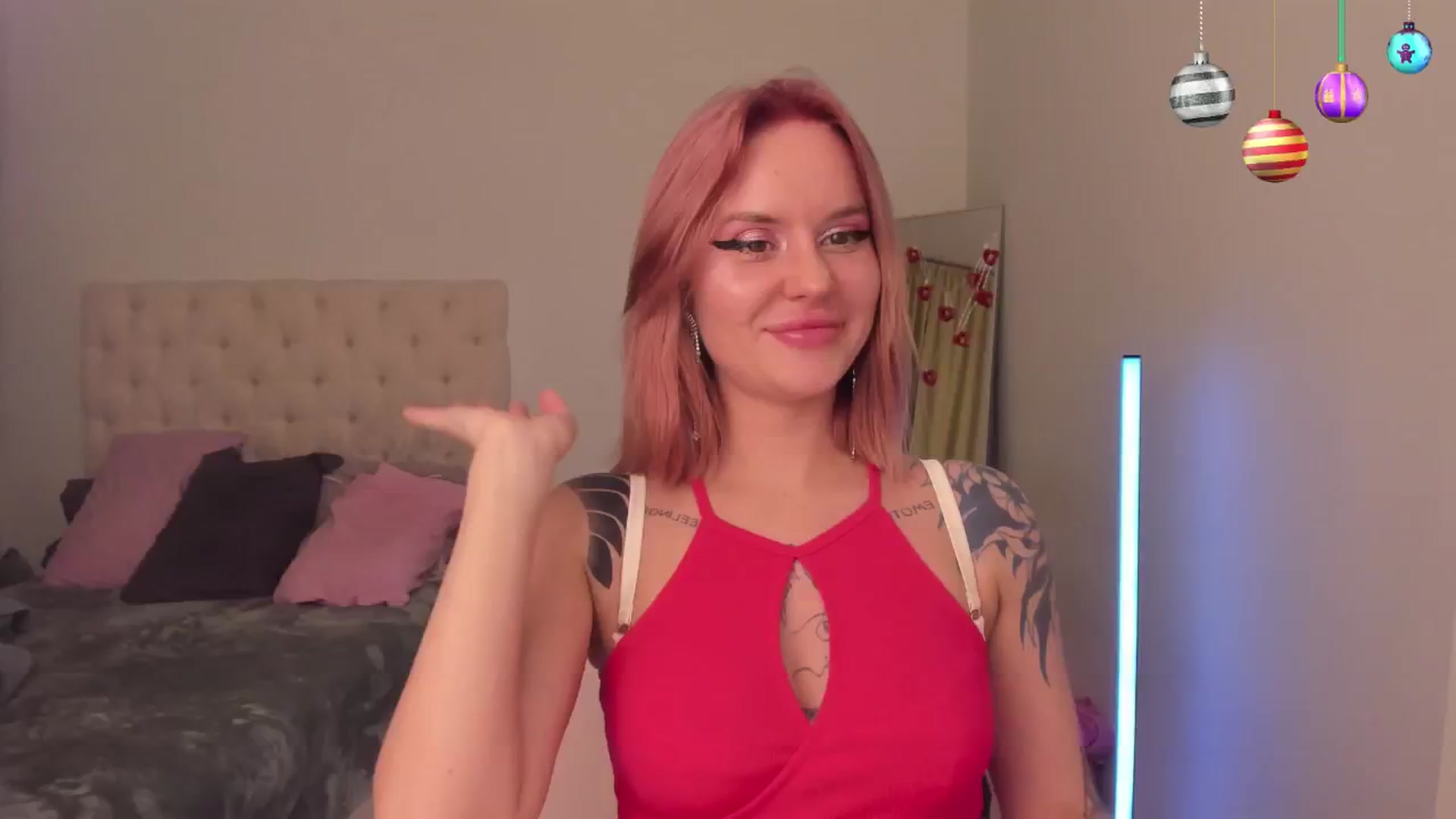 Gallery image thumbnail from MS_BLAZY's myfreecams stream on, 12/19/2024, 15:19 image 3 of 20