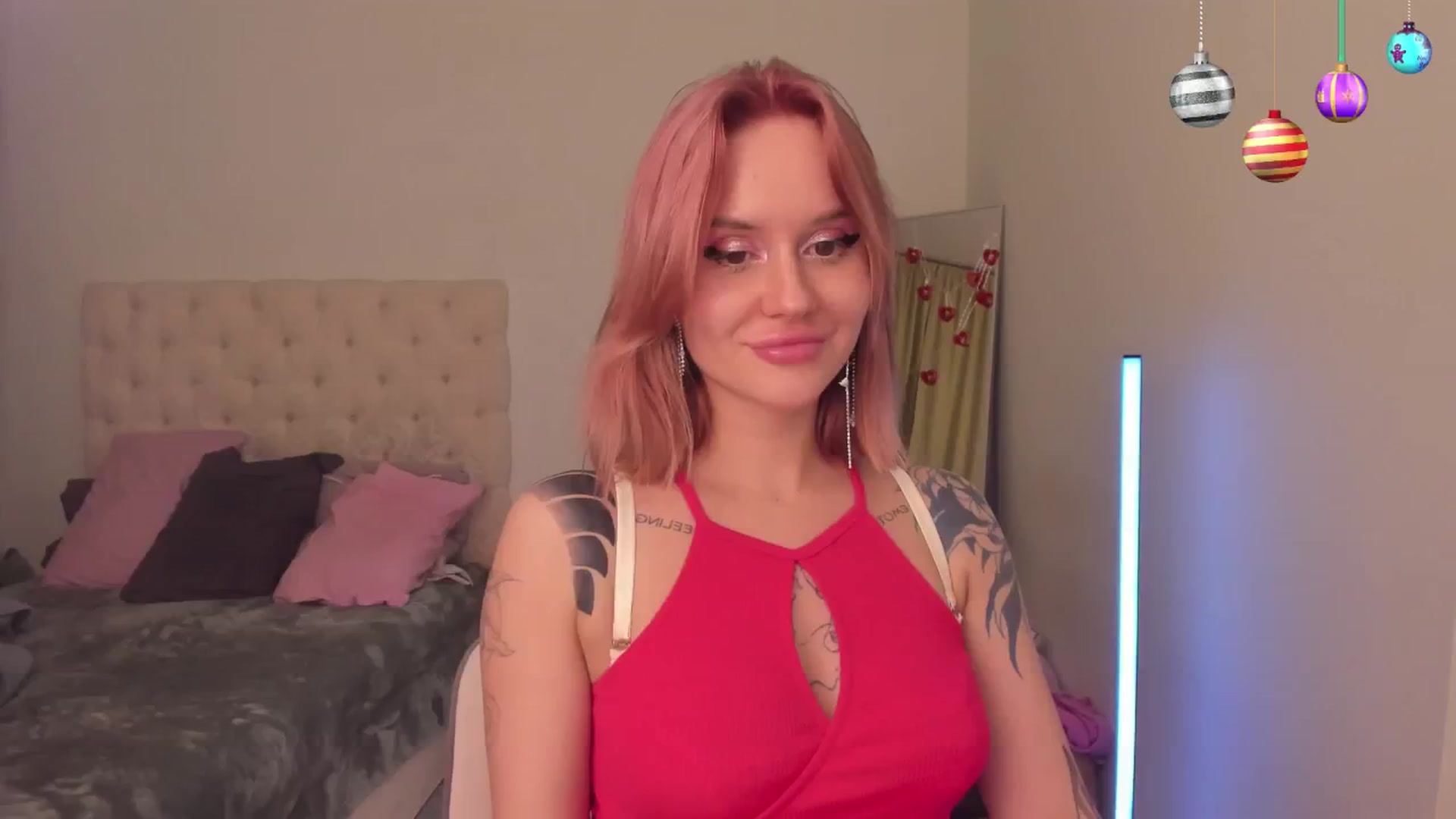 Gallery image thumbnail from MS_BLAZY's myfreecams stream on, 12/19/2024, 15:19 image 11 of 20