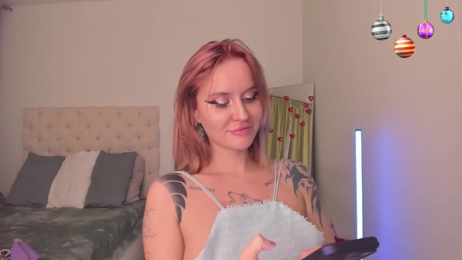 Gallery image thumbnail from MS_BLAZY's myfreecams stream on, 12/20/2024, 13:50 image 10 of 20