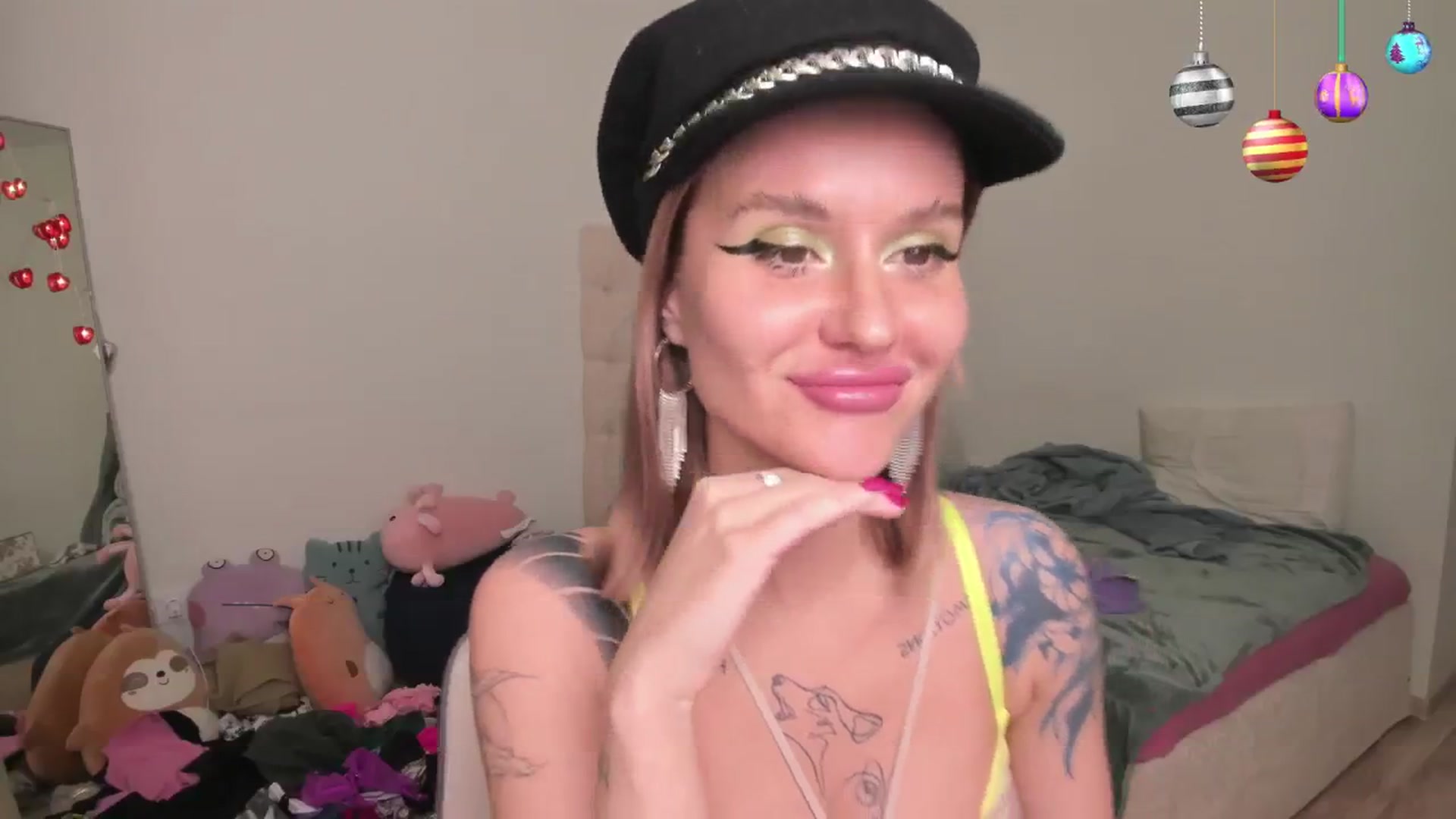 Gallery image thumbnail from MS_BLAZY's myfreecams stream on, 01/05/2025, 12:50 image 18 of 20