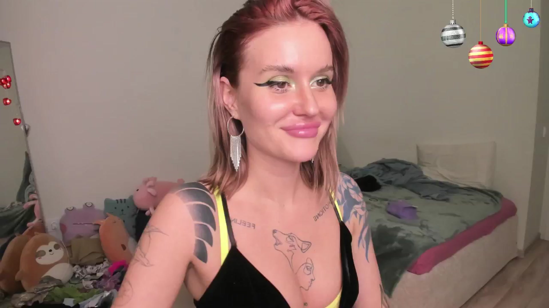 Gallery image thumbnail from MS_BLAZY's myfreecams stream on, 01/05/2025, 14:54 image 15 of 20