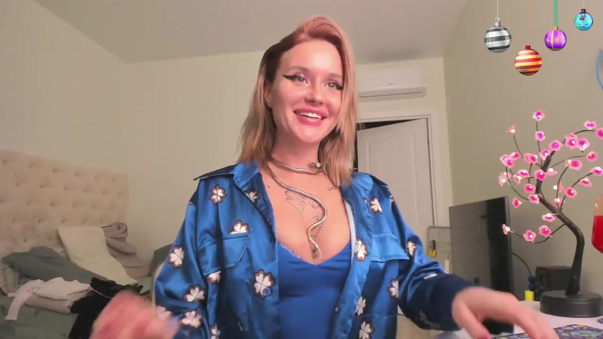 Gallery image thumbnail from MS_BLAZY's myfreecams stream on, 01/12/2025, 12:46 image 1 of 20