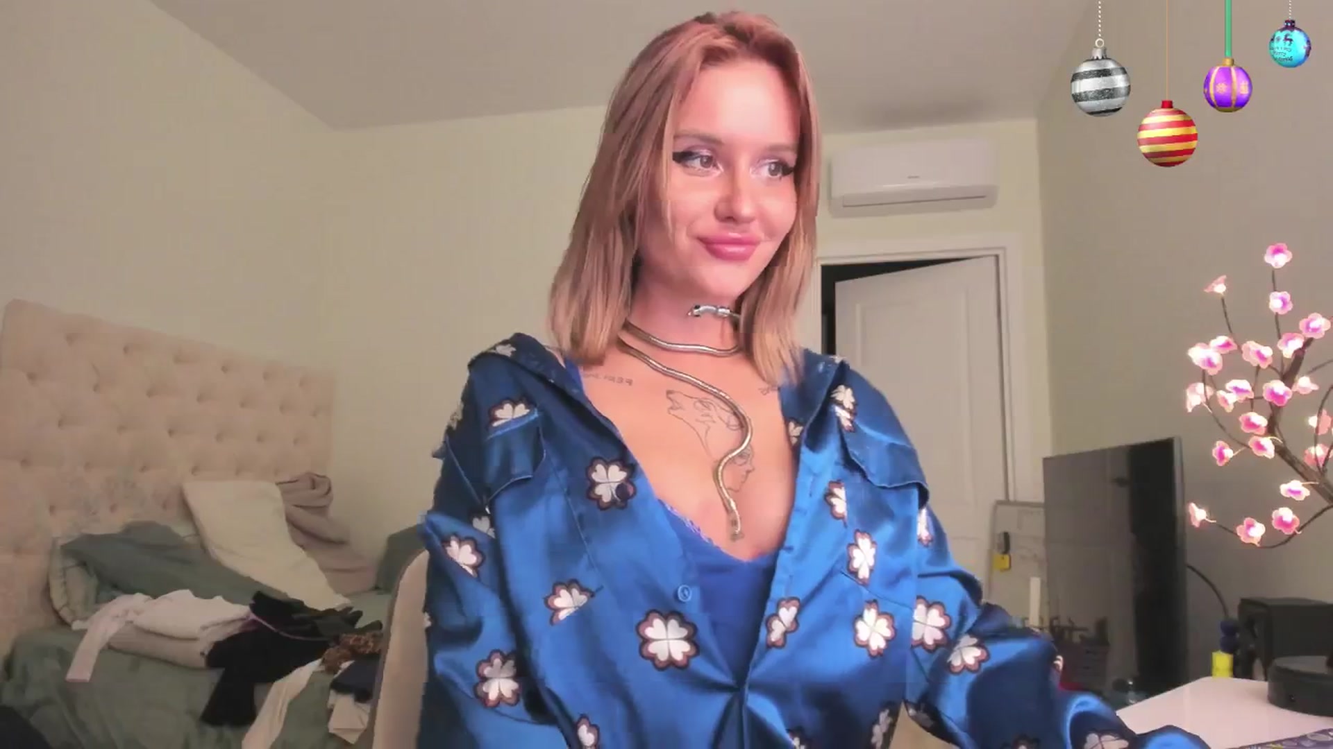 Gallery image thumbnail from MS_BLAZY's myfreecams stream on, 01/12/2025, 15:06 image 3 of 20