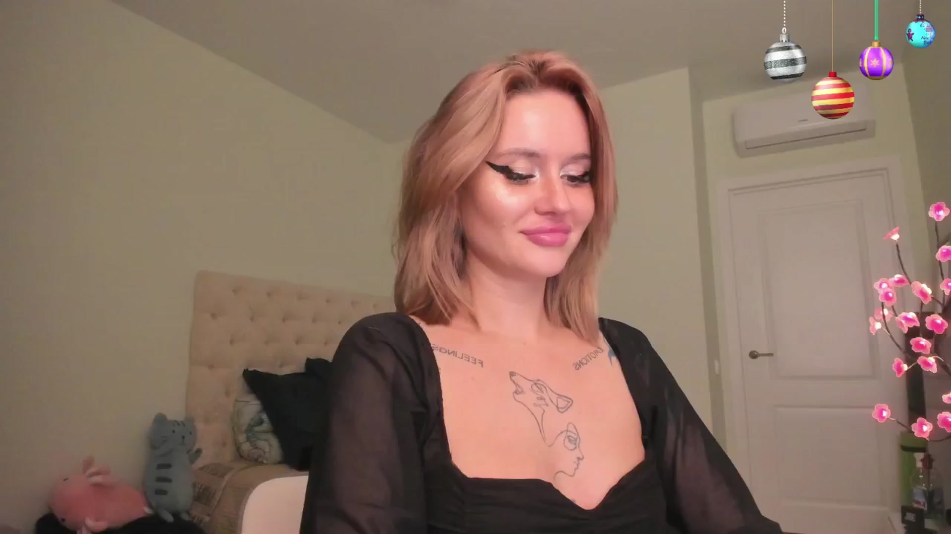 Gallery image thumbnail from MS_BLAZY's myfreecams stream on, 01/24/2025, 10:55 image 17 of 20