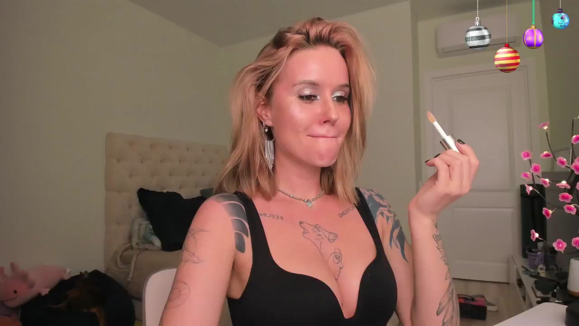 Gallery image thumbnail from MS_BLAZY's myfreecams stream on, 01/31/2025, 13:44 image 9 of 20