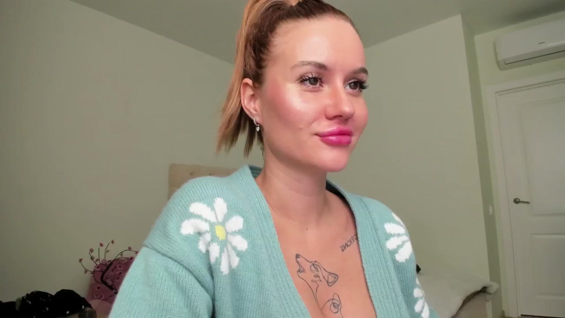 Gallery image thumbnail from MS_BLAZY's myfreecams stream on, 02/25/2025, 09:31 image 18 of 20