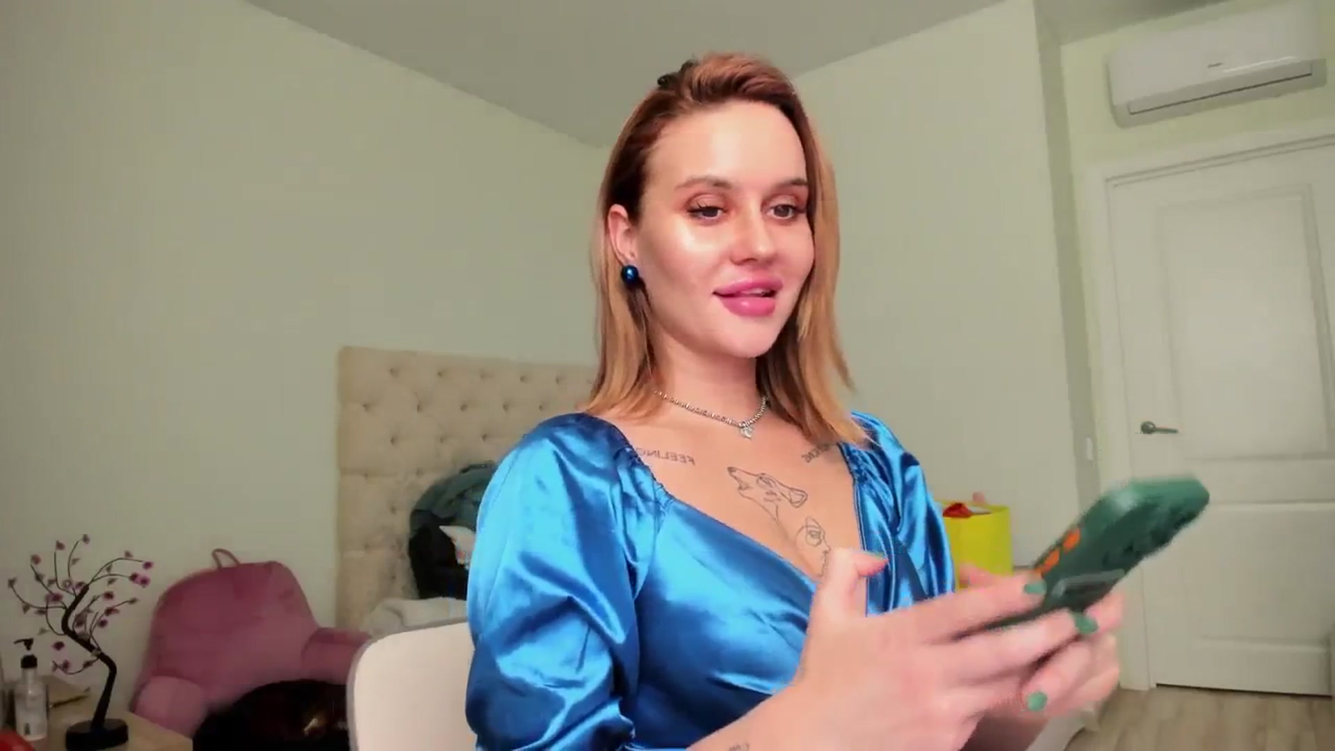 Gallery image thumbnail from MS_BLAZY's myfreecams stream on, 02/28/2025, 13:23 image 8 of 20