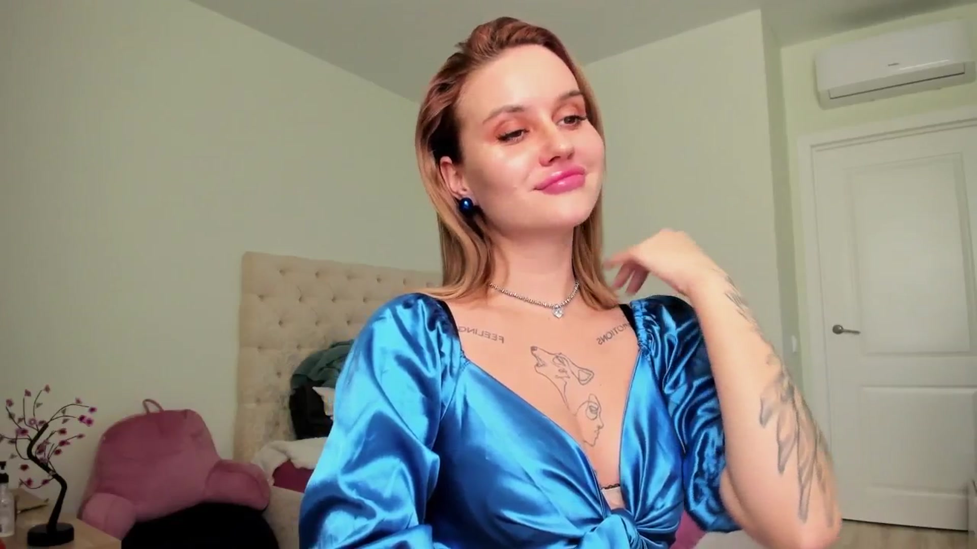 Gallery image thumbnail from MS_BLAZY's myfreecams stream on, 02/28/2025, 13:23 image 3 of 20