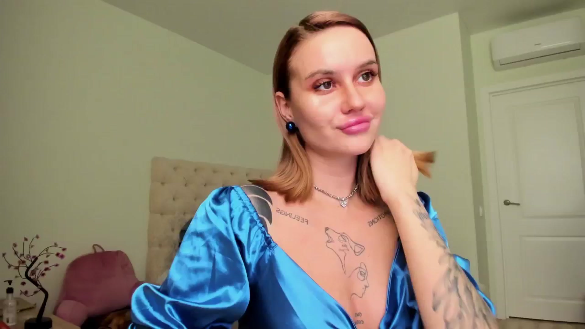 Gallery image thumbnail from MS_BLAZY's myfreecams stream on, 02/28/2025, 13:23 image 16 of 20