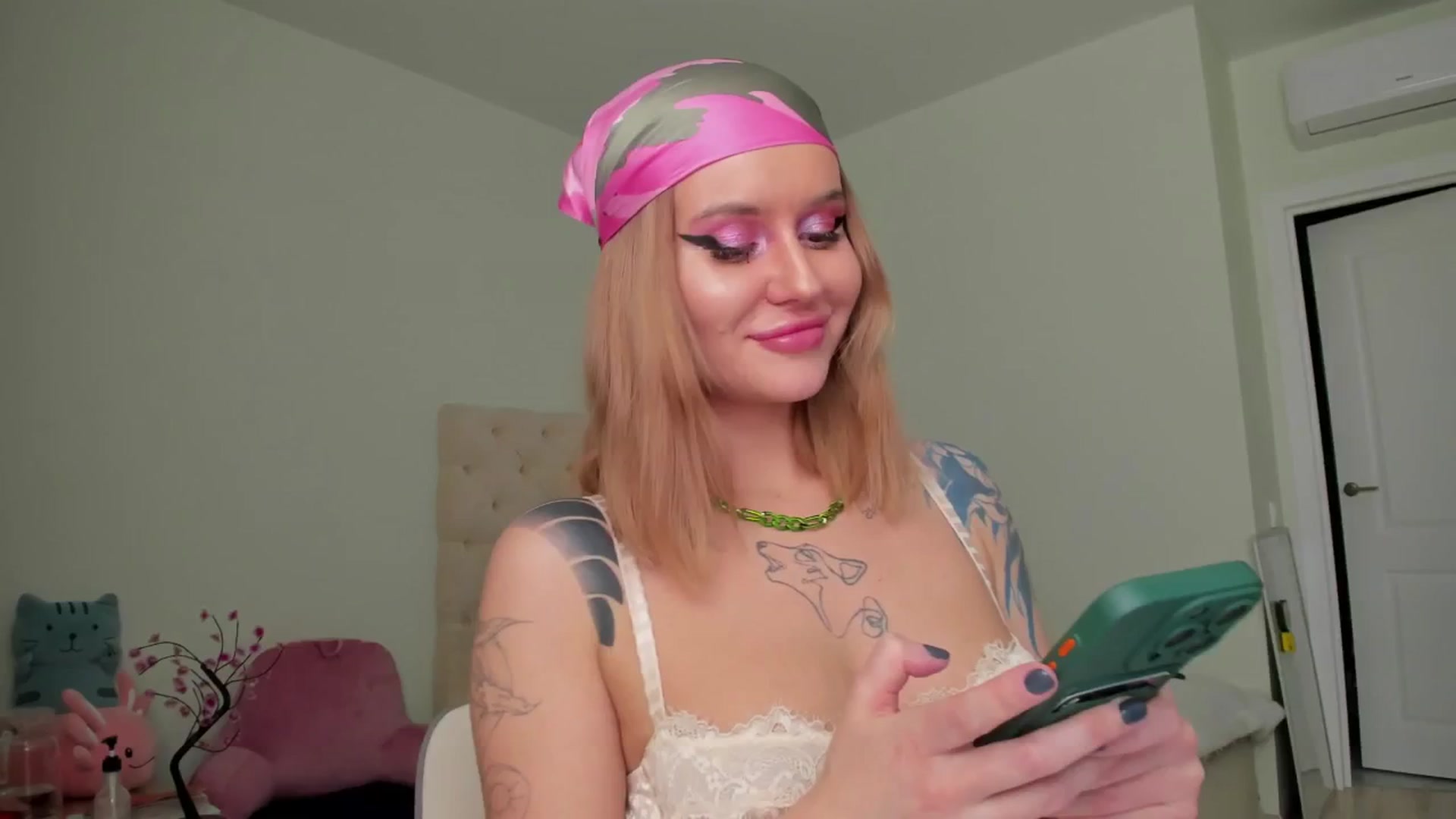 Gallery image thumbnail from MS_BLAZY's myfreecams stream on, 03/10/2025, 11:11 image 2 of 20