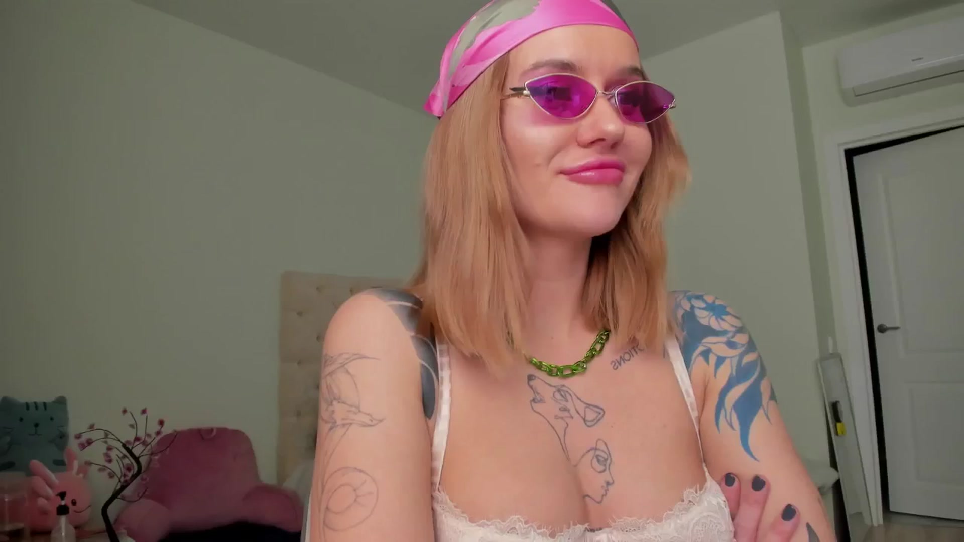 Gallery image thumbnail from MS_BLAZY's myfreecams stream on, 03/10/2025, 11:11 image 5 of 20