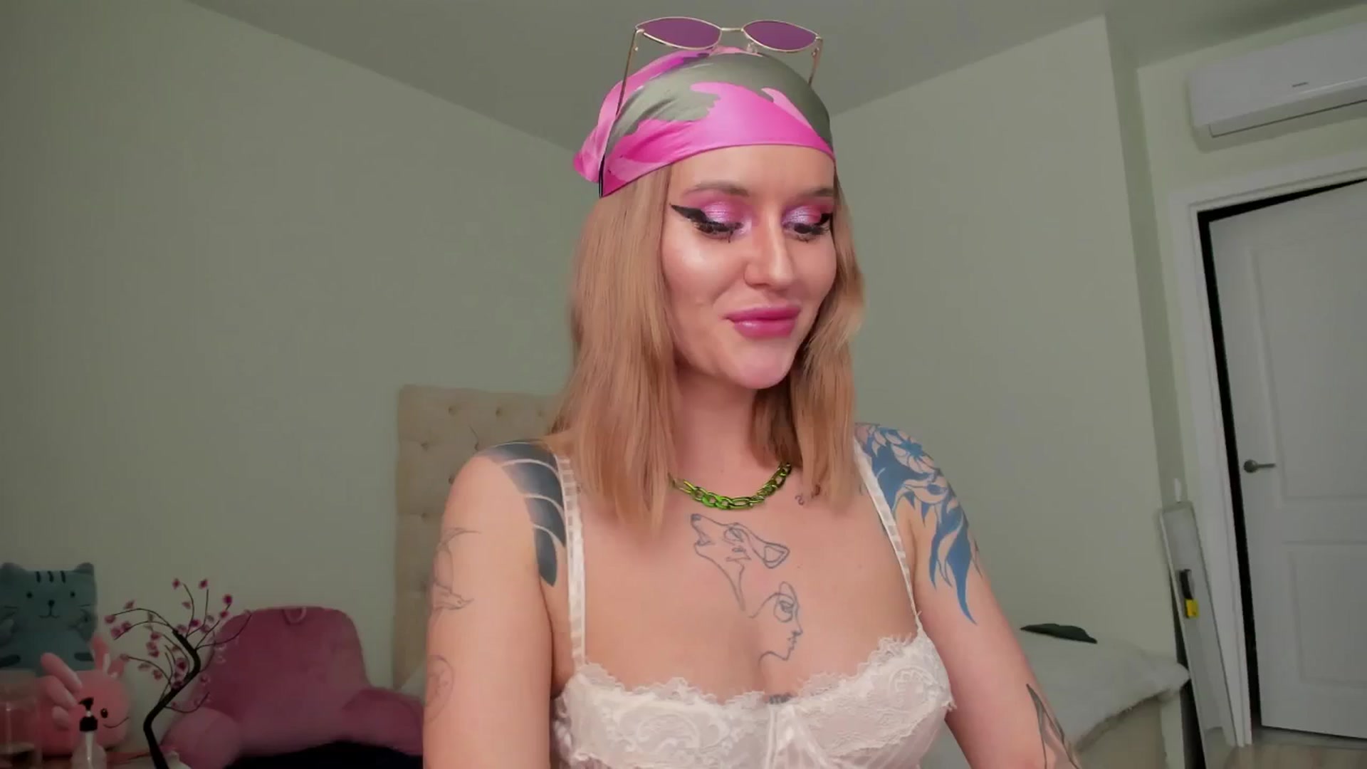 Gallery image thumbnail from MS_BLAZY's myfreecams stream on, 03/10/2025, 11:11 image 6 of 20
