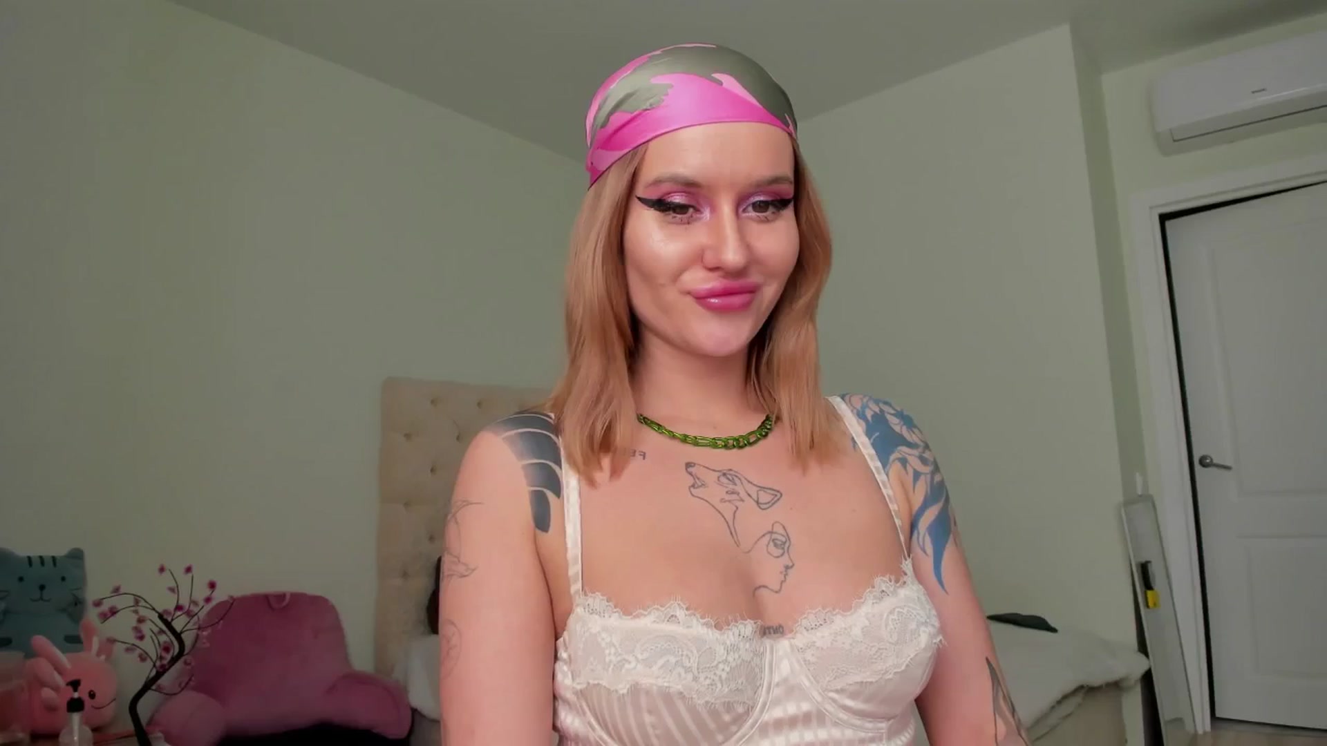 Gallery image thumbnail from MS_BLAZY's myfreecams stream on, 03/10/2025, 13:07 image 14 of 20