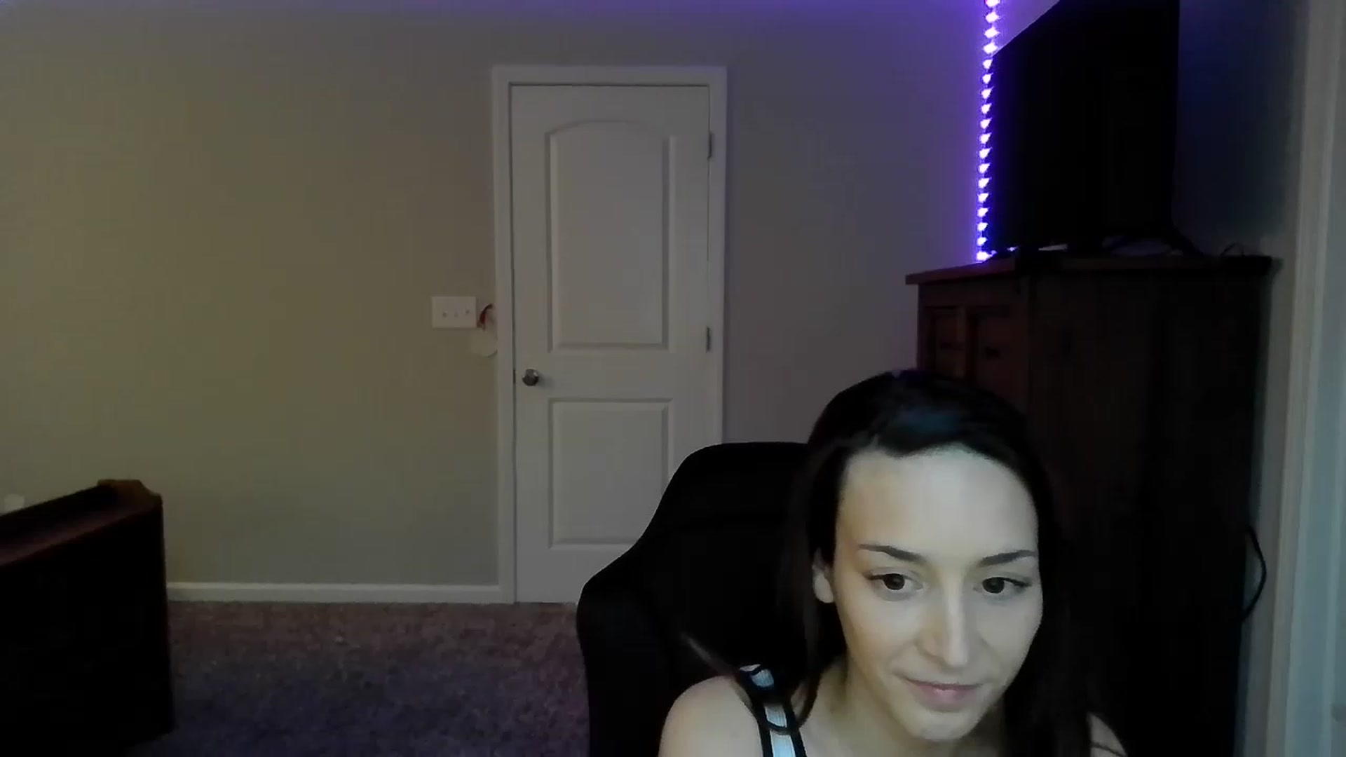 Gallery image thumbnail from MS_JAYY's myfreecams stream on, 11/21/2022, 21:24 image 19 of 20