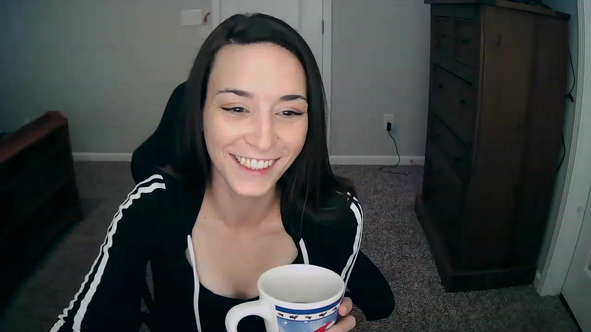 Gallery image thumbnail from MS_JAYY's myfreecams stream on, 11/23/2022, 16:05 image 6 of 20
