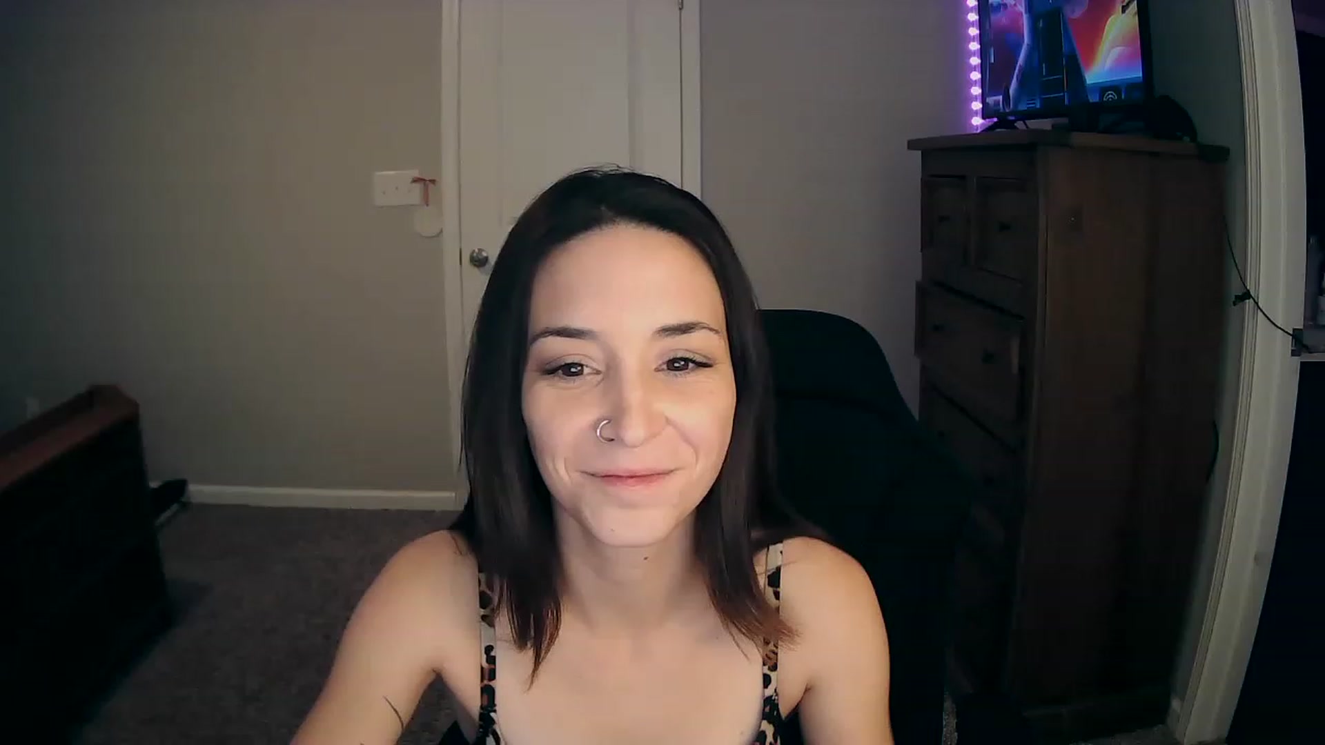 Gallery image thumbnail from MS_JAYY's myfreecams stream on, 12/05/2022, 13:22 image 5 of 20