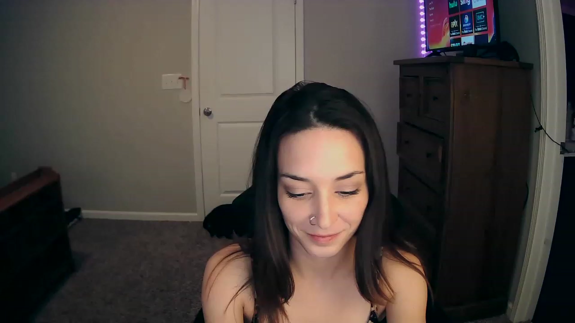 Gallery image thumbnail from MS_JAYY's myfreecams stream on, 12/05/2022, 13:22 image 1 of 20
