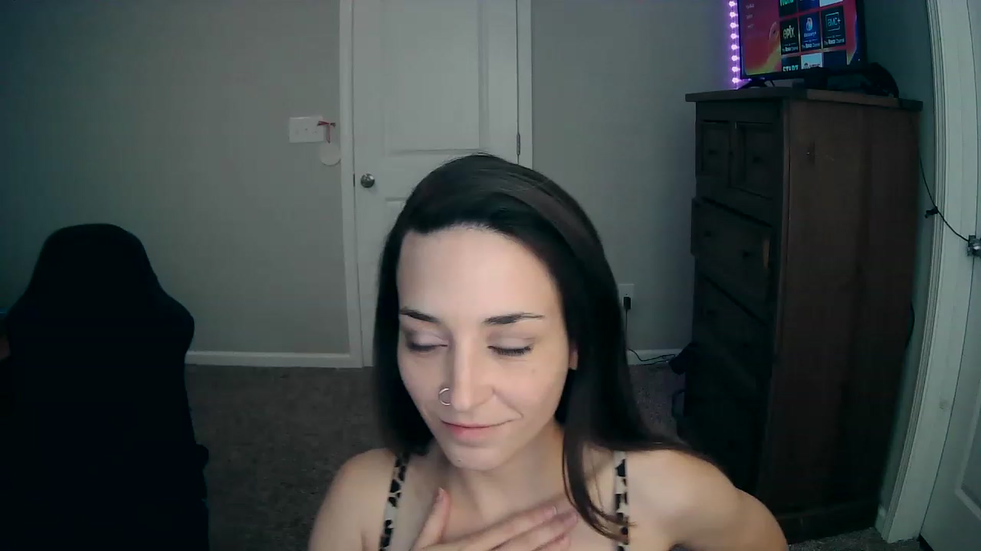 Gallery image thumbnail from MS_JAYY's myfreecams stream on, 12/05/2022, 14:00 image 6 of 20