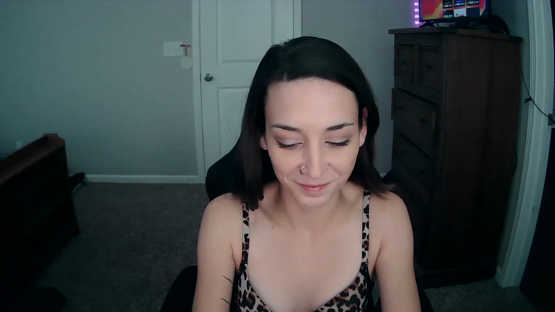 Gallery image thumbnail from MS_JAYY's myfreecams stream on, 12/05/2022, 14:47 image 3 of 20