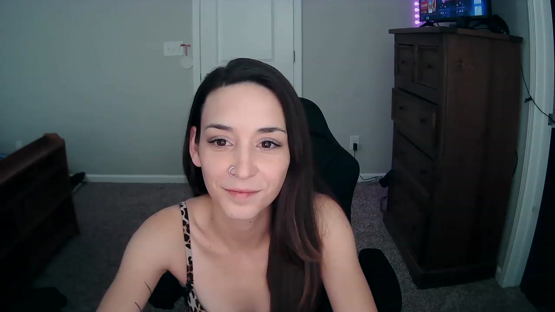 Gallery image thumbnail from MS_JAYY's myfreecams stream on, 12/05/2022, 14:47 image 9 of 20