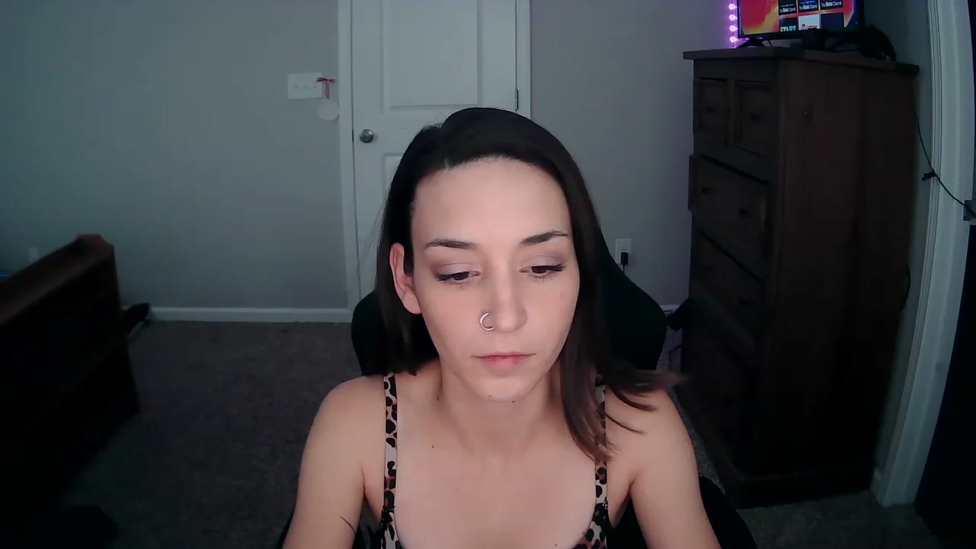 Gallery image thumbnail from MS_JAYY's myfreecams stream on, 12/05/2022, 14:47 image 5 of 20