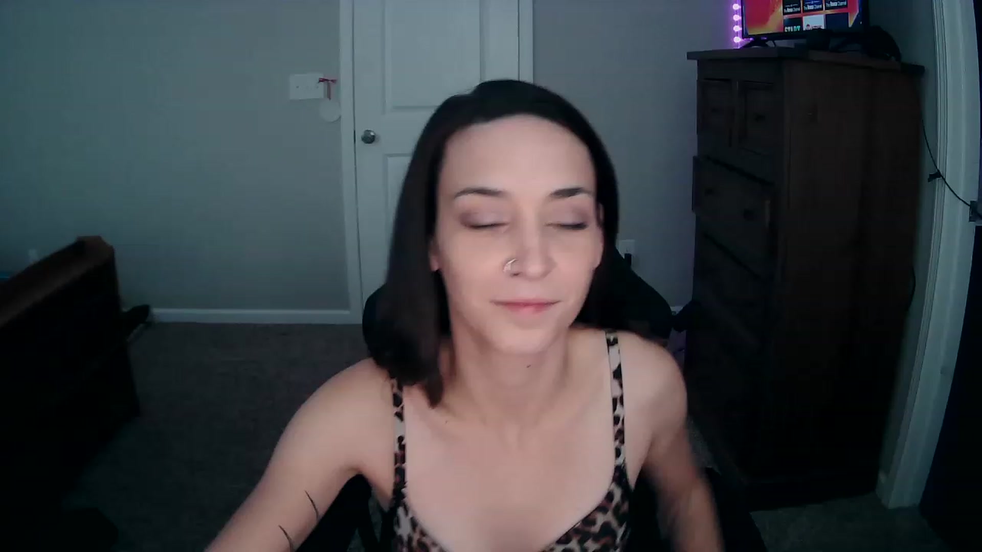 Gallery image thumbnail from MS_JAYY's myfreecams stream on, 12/05/2022, 14:47 image 4 of 20