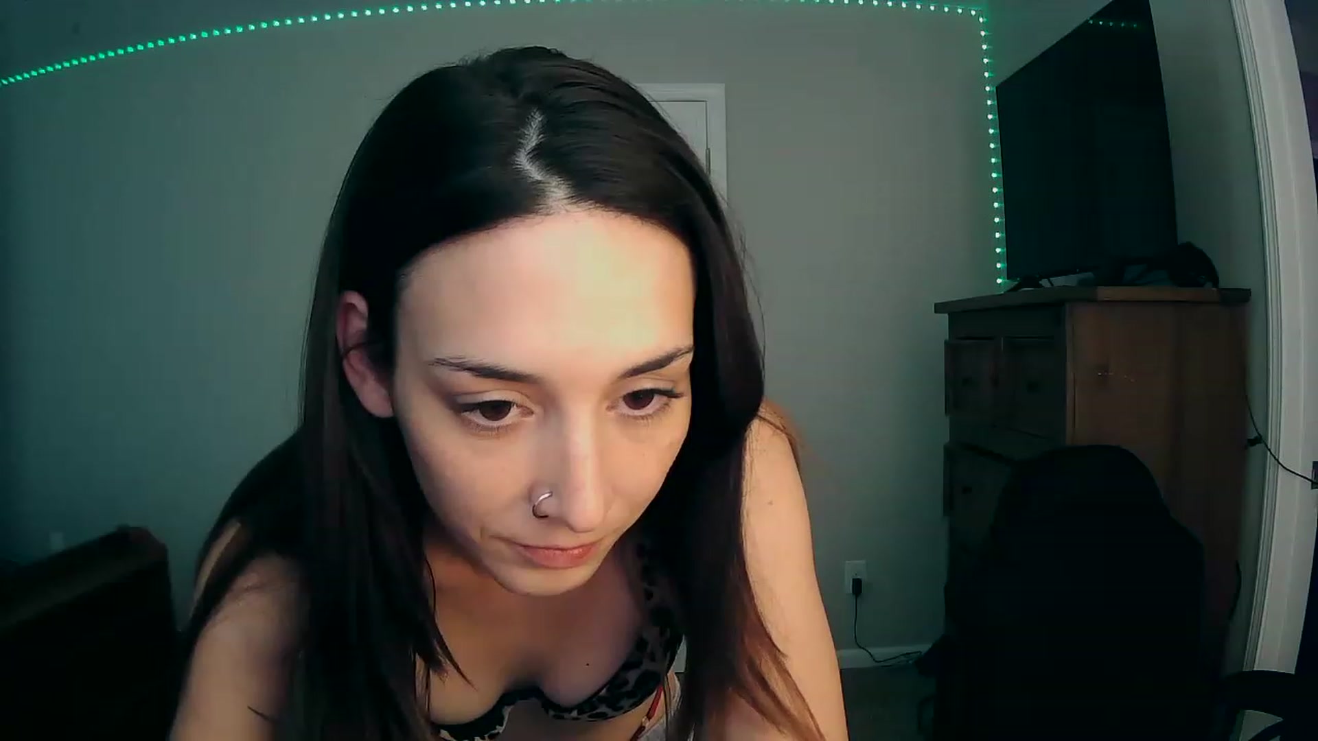 Gallery image thumbnail from MS_JAYY's myfreecams stream on, 12/05/2022, 17:11 image 14 of 20