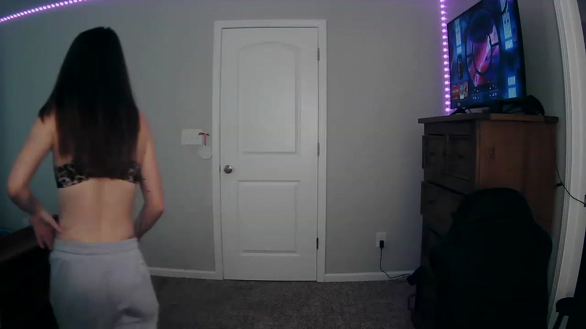 Gallery image thumbnail from MS_JAYY's myfreecams stream on, 12/05/2022, 17:11 image 2 of 20
