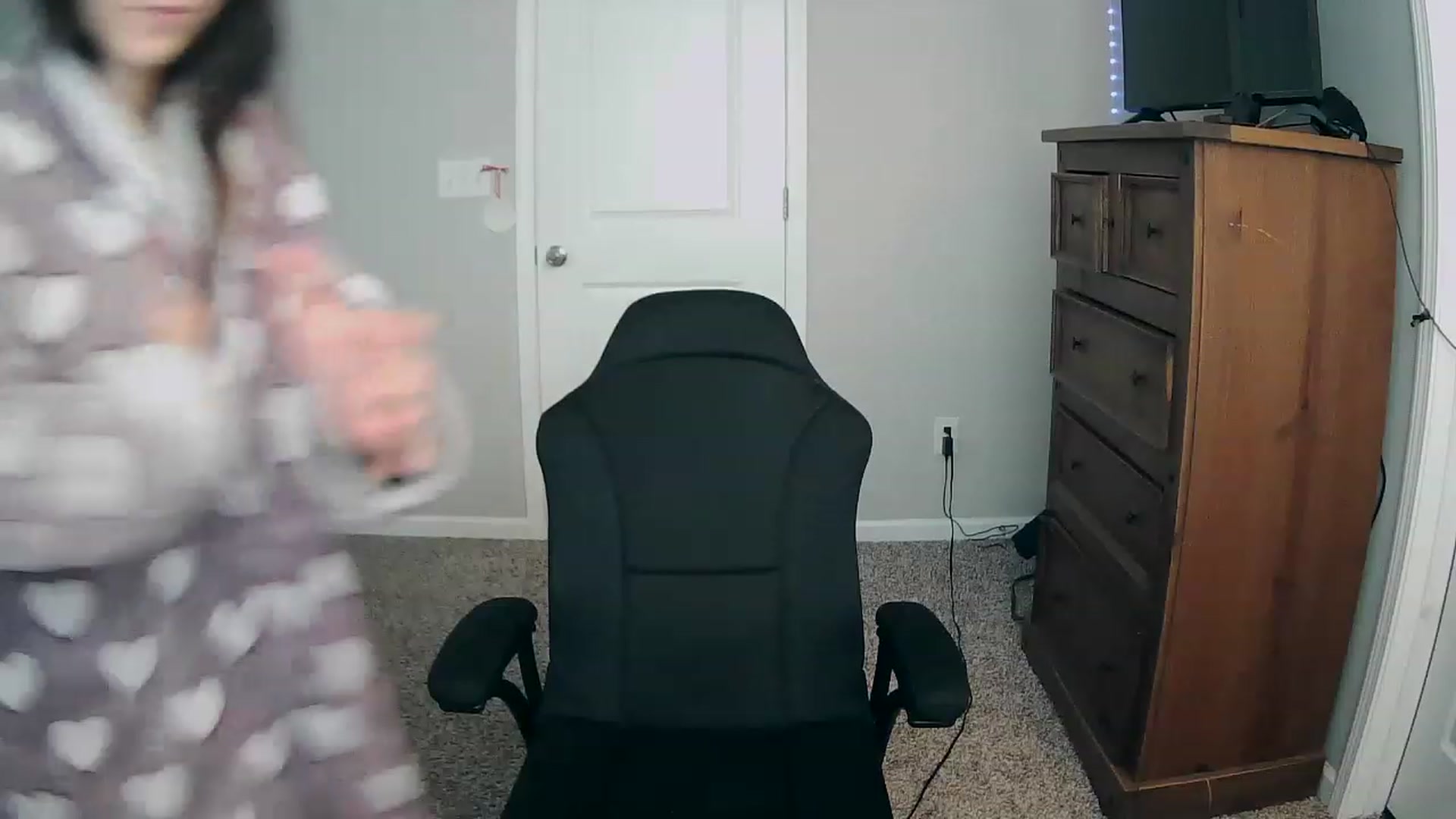 Gallery image thumbnail from MS_JAYY's myfreecams stream on, 12/06/2022, 14:52 image 4 of 20