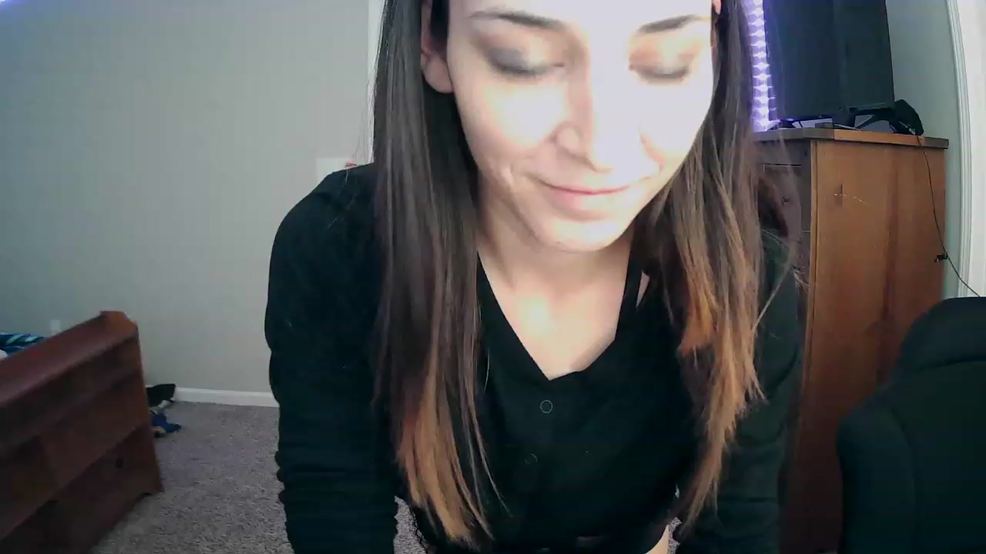 Gallery image thumbnail from MS_JAYY's myfreecams stream on, 12/07/2022, 14:18 image 16 of 20