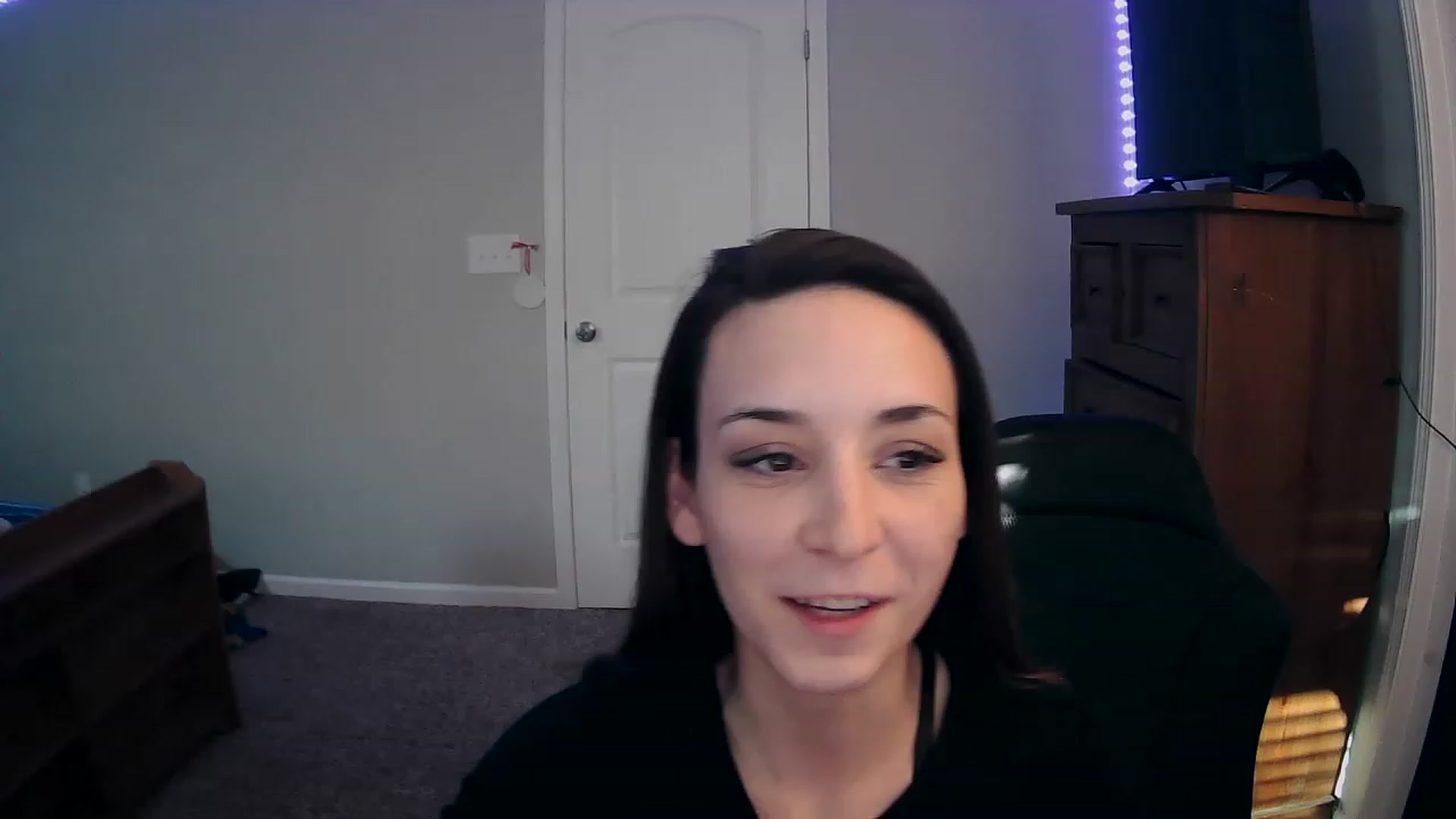 Gallery image thumbnail from MS_JAYY's myfreecams stream on, 12/07/2022, 14:18 image 8 of 20