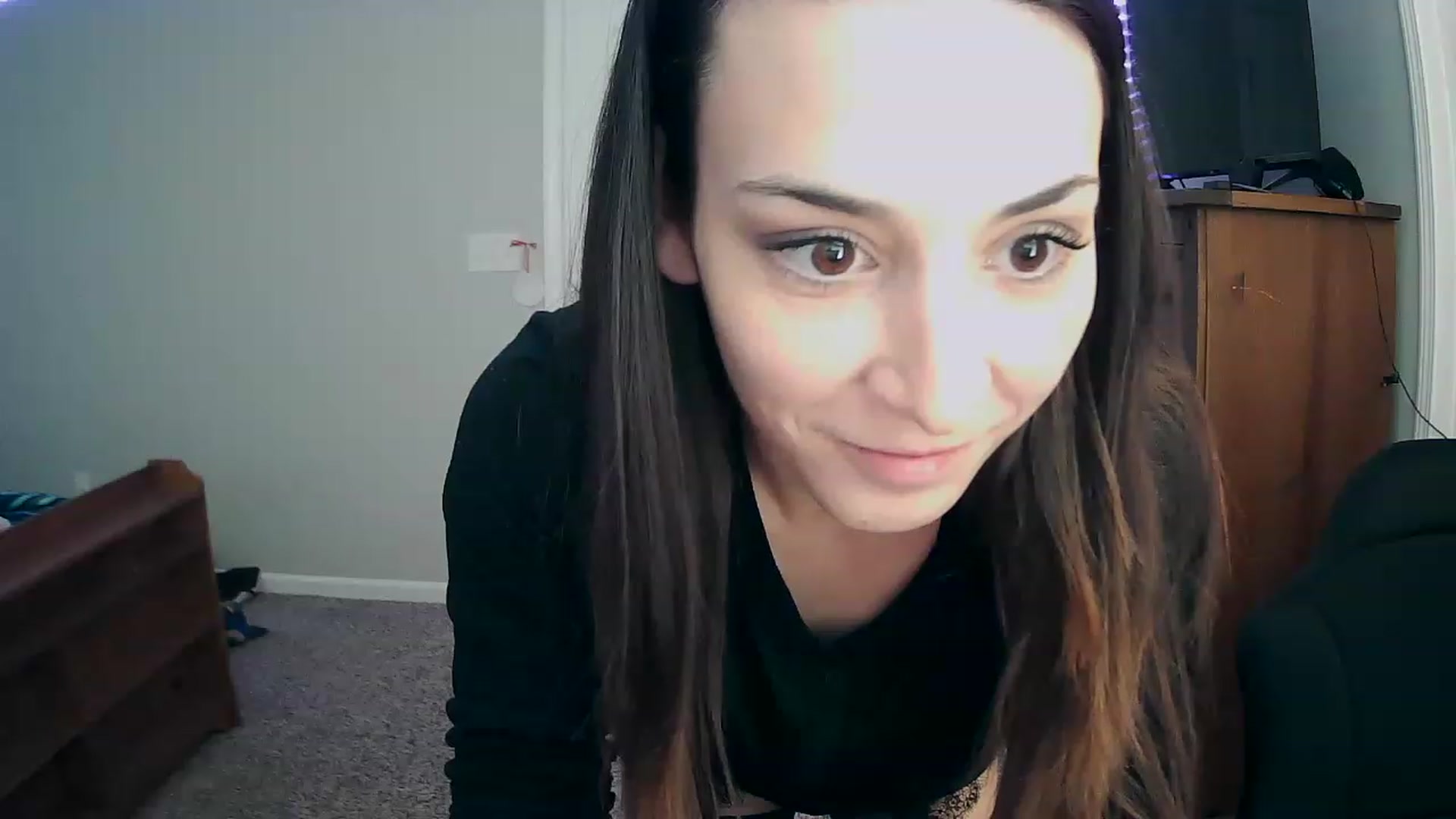 Gallery image thumbnail from MS_JAYY's myfreecams stream on, 12/07/2022, 14:18 image 17 of 20