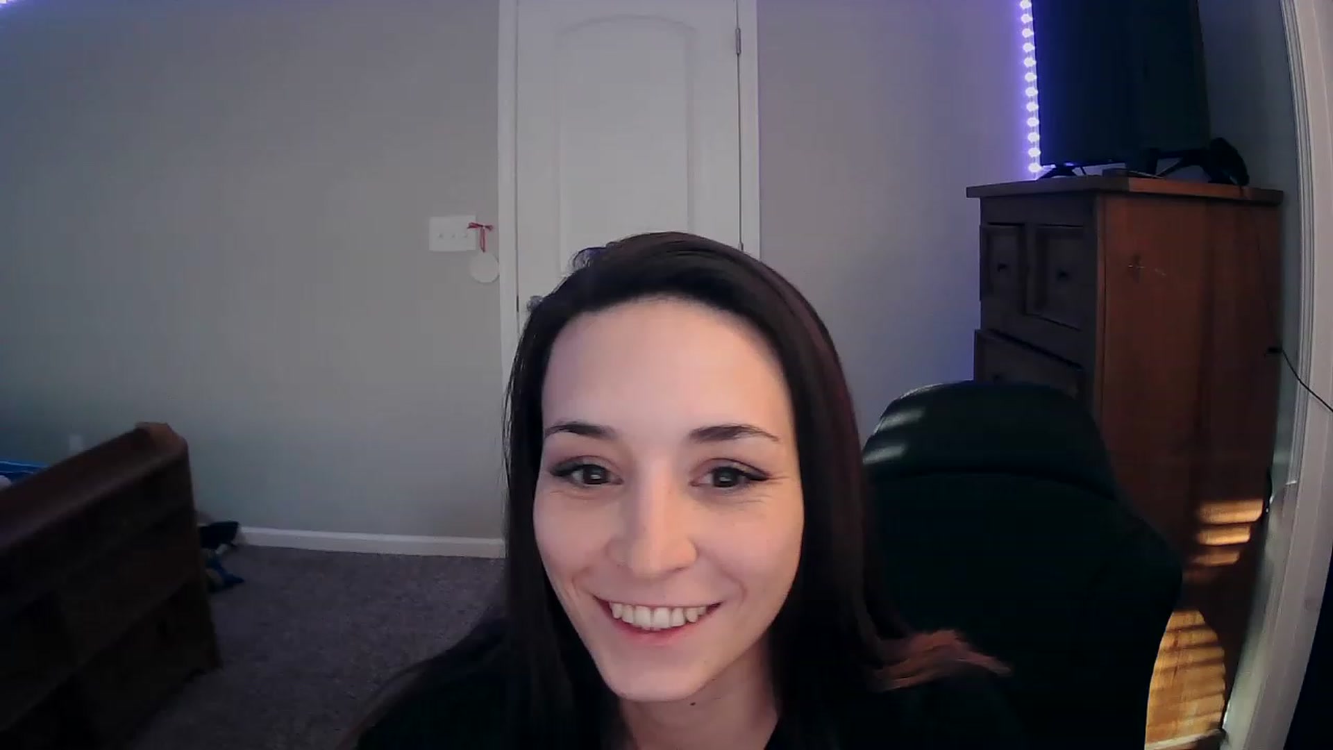Gallery image thumbnail from MS_JAYY's myfreecams stream on, 12/07/2022, 14:18 image 6 of 20