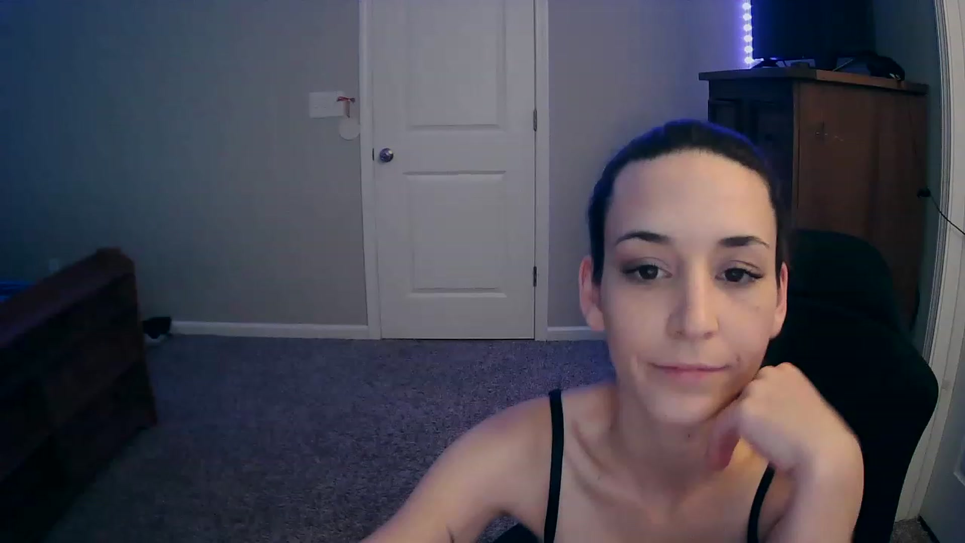 Gallery image thumbnail from MS_JAYY's myfreecams stream on, 12/08/2022, 15:48 image 20 of 20