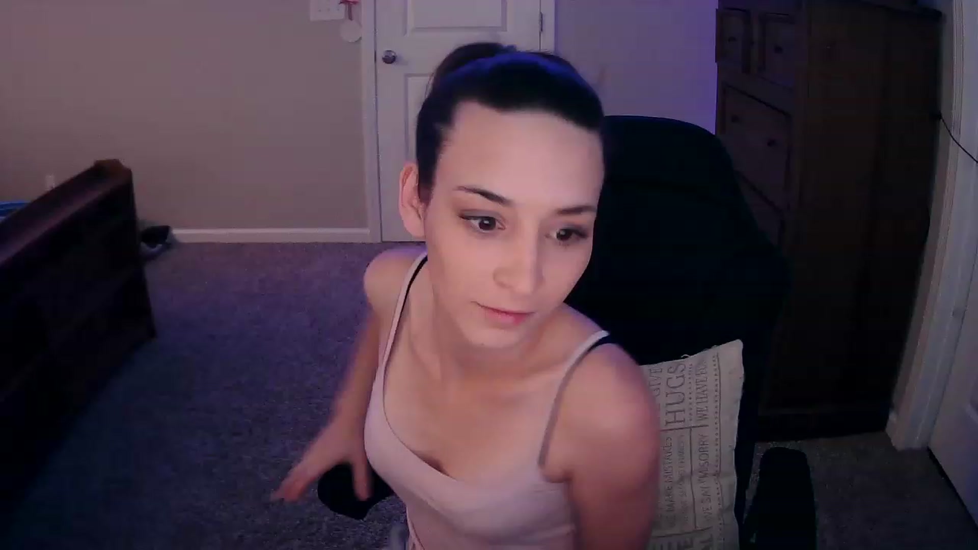 Gallery image thumbnail from MS_JAYY's myfreecams stream on, 12/08/2022, 15:48 image 11 of 20