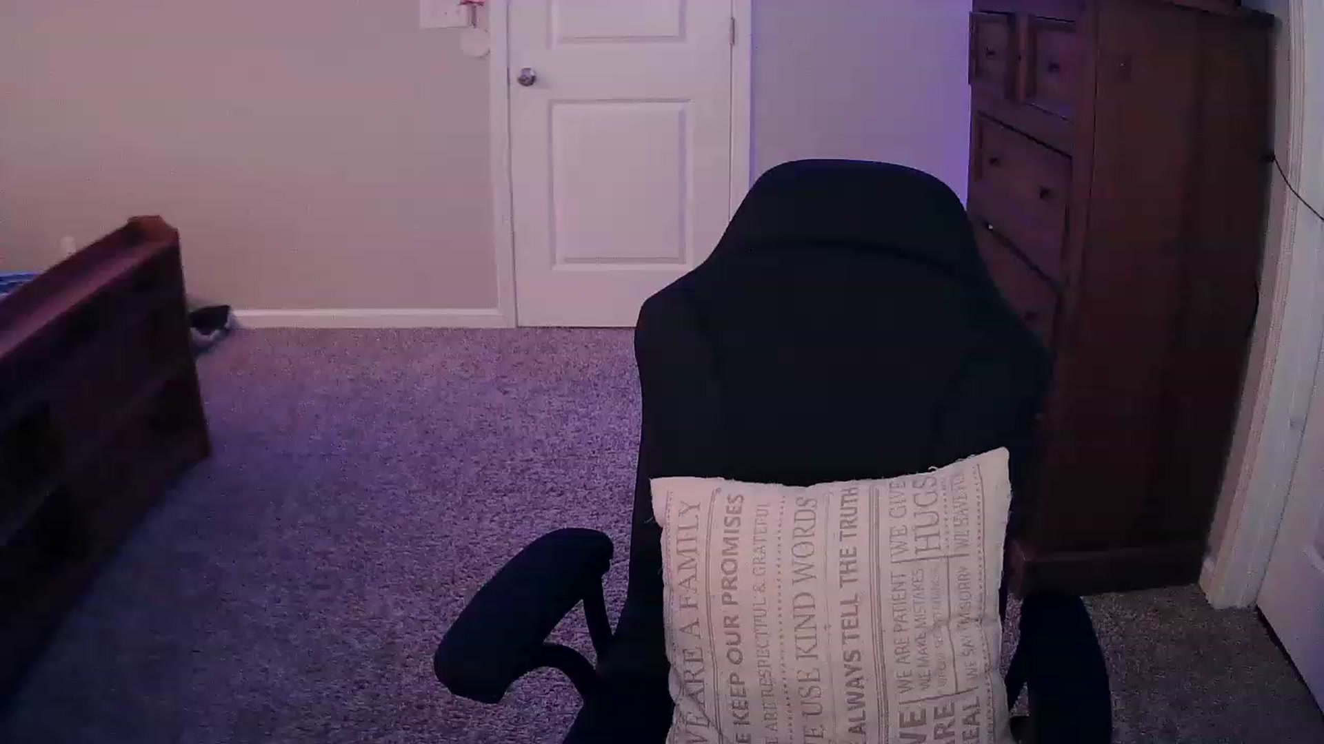 Gallery image thumbnail from MS_JAYY's myfreecams stream on, 12/08/2022, 15:48 image 8 of 20