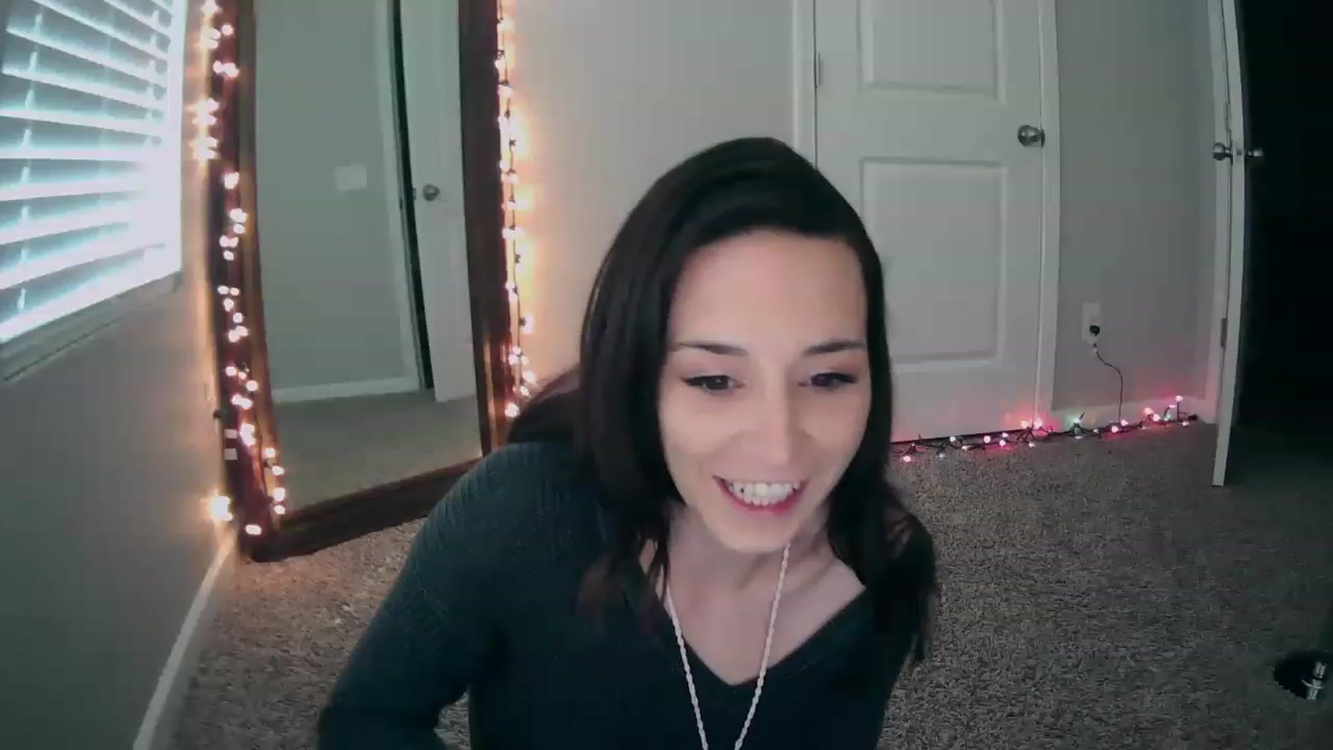 Gallery image thumbnail from MS_JAYY's myfreecams stream on, 01/16/2023, 17:16 image 15 of 20