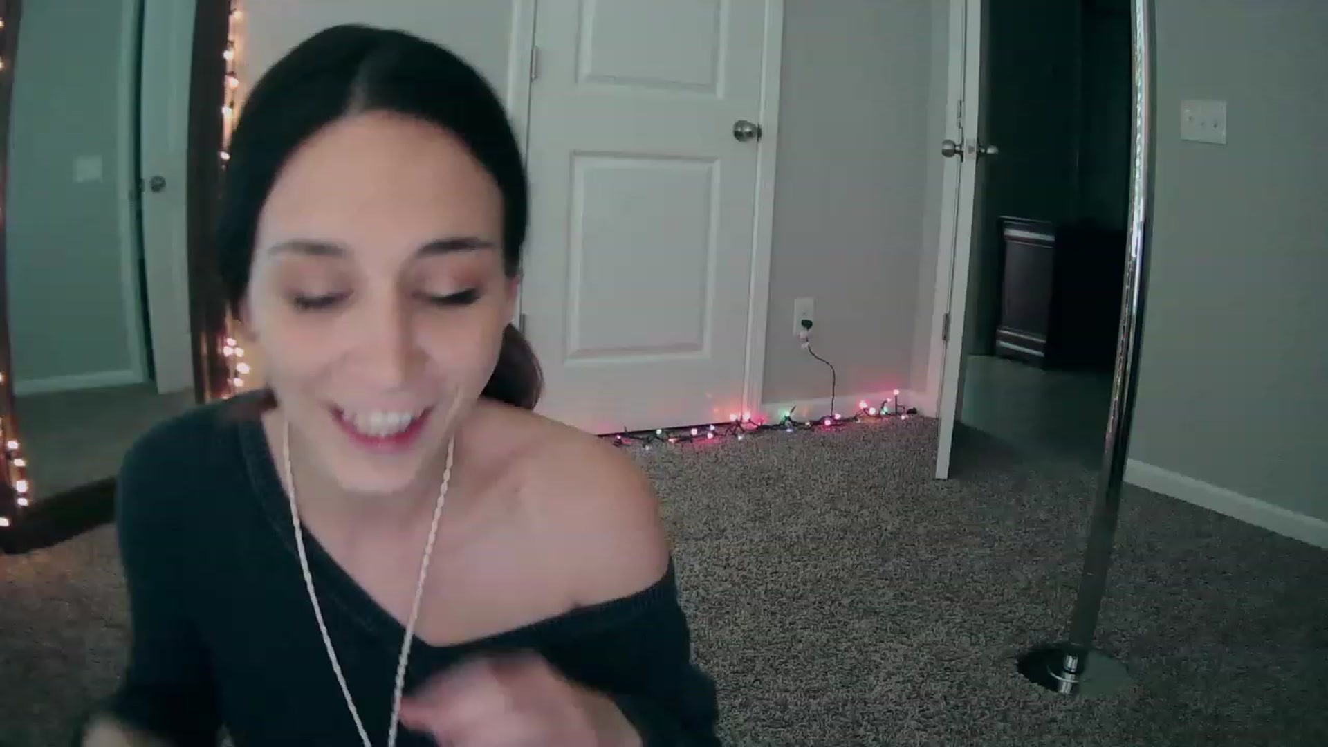Gallery image thumbnail from MS_JAYY's myfreecams stream on, 01/16/2023, 22:16 image 7 of 20