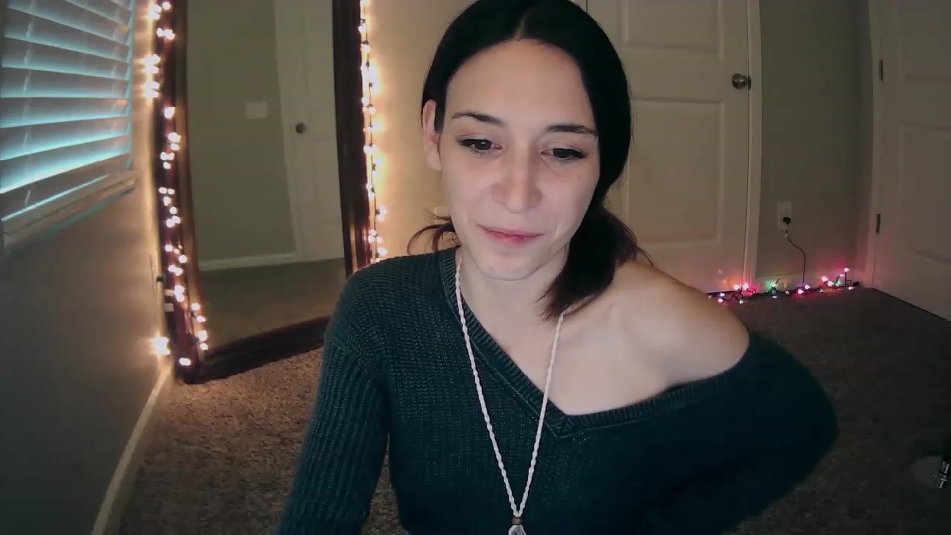 Gallery image thumbnail from MS_JAYY's myfreecams stream on, 01/16/2023, 22:16 image 20 of 20