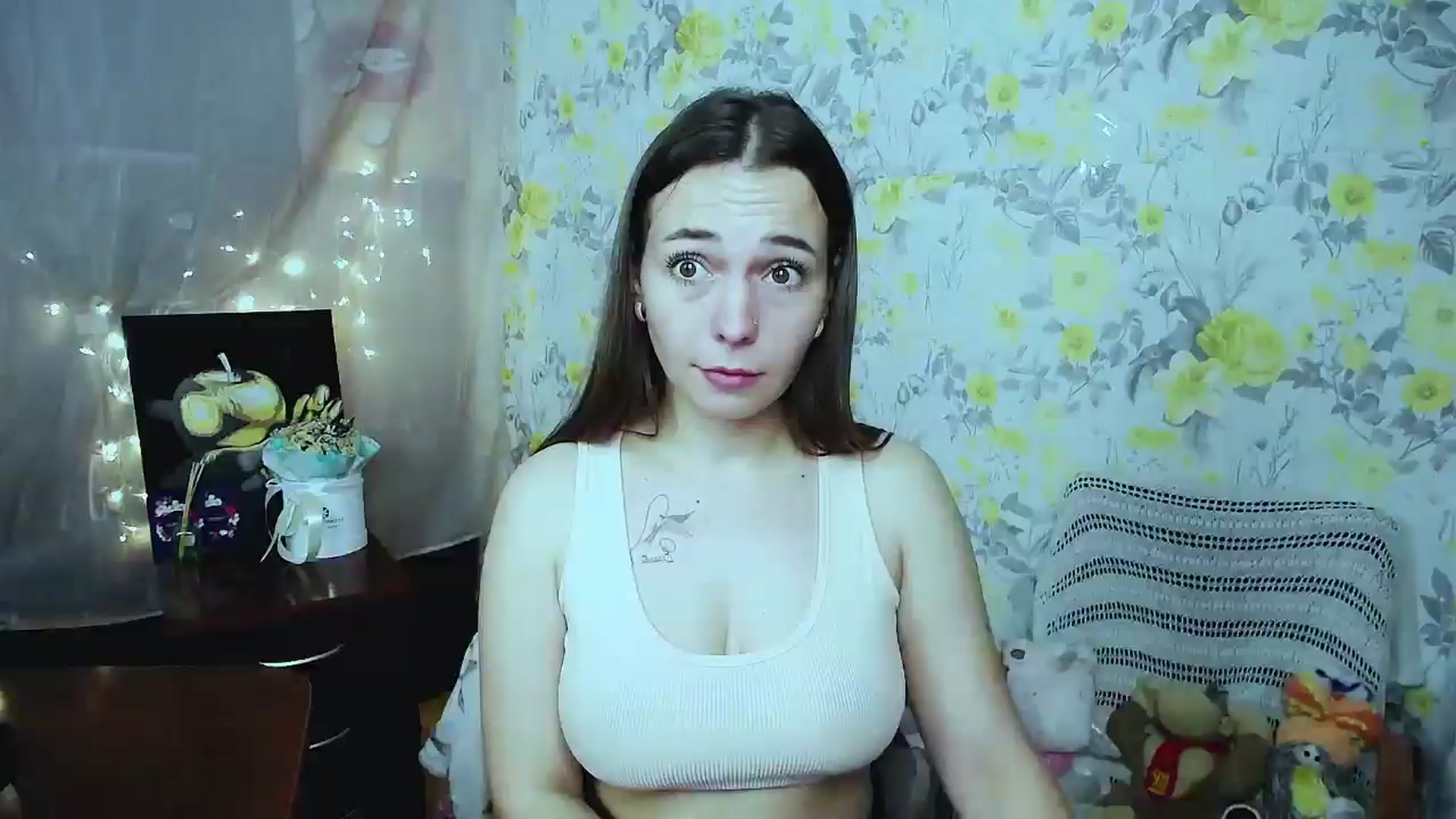 Gallery image thumbnail from MVikki's myfreecams stream on, 06/01/2025, 13:06 image 7 of 20