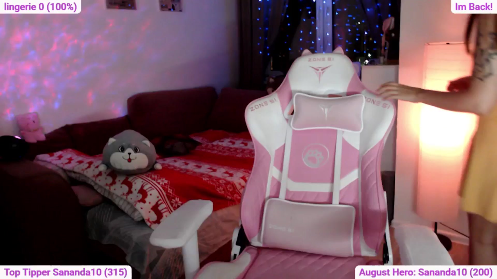 Gallery image thumbnail from MY_free_CAT's myfreecams stream on, 08/18/2025, 02:13 image 2 of 20