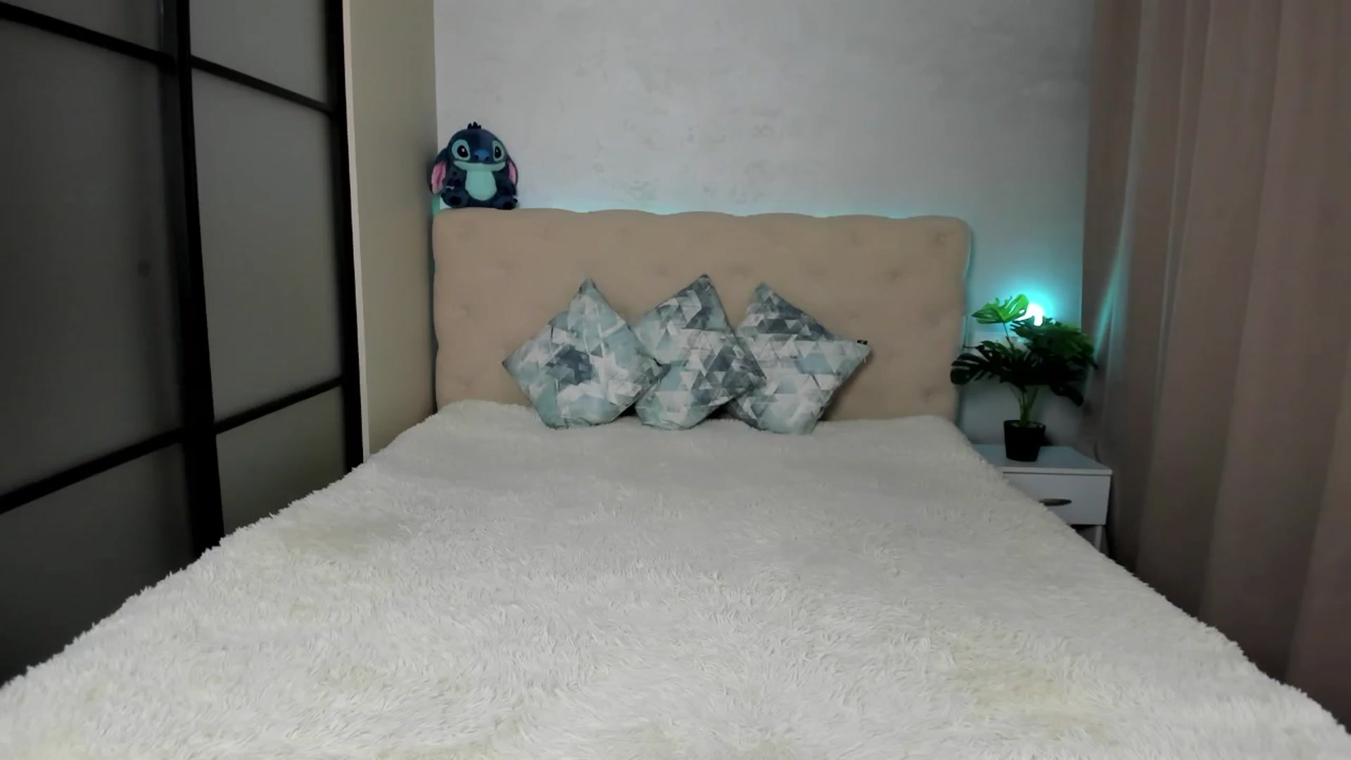 Gallery image thumbnail from M_Secret's myfreecams stream on, 08/26/2025, 04:51 image 20 of 20