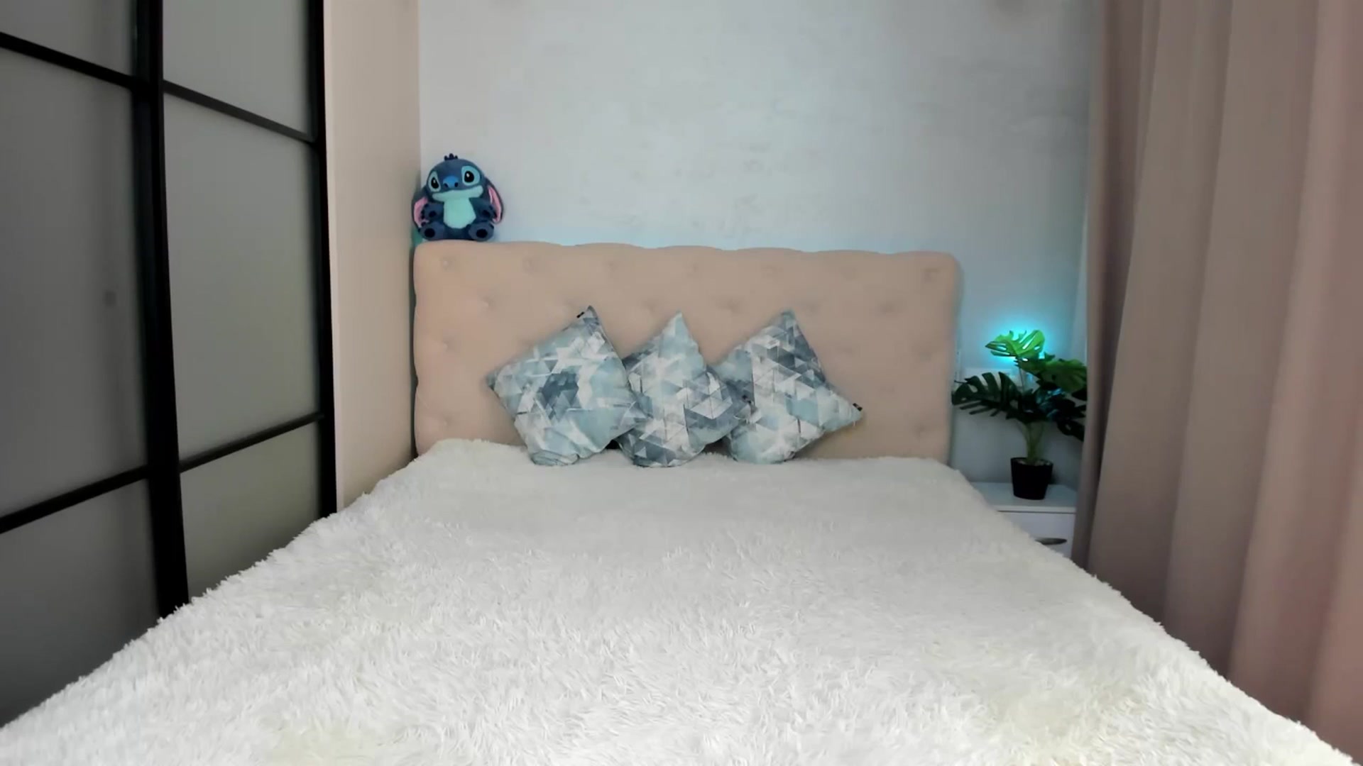 Gallery image thumbnail from M_Secret's myfreecams stream on, 09/10/2025, 05:13 image 20 of 20