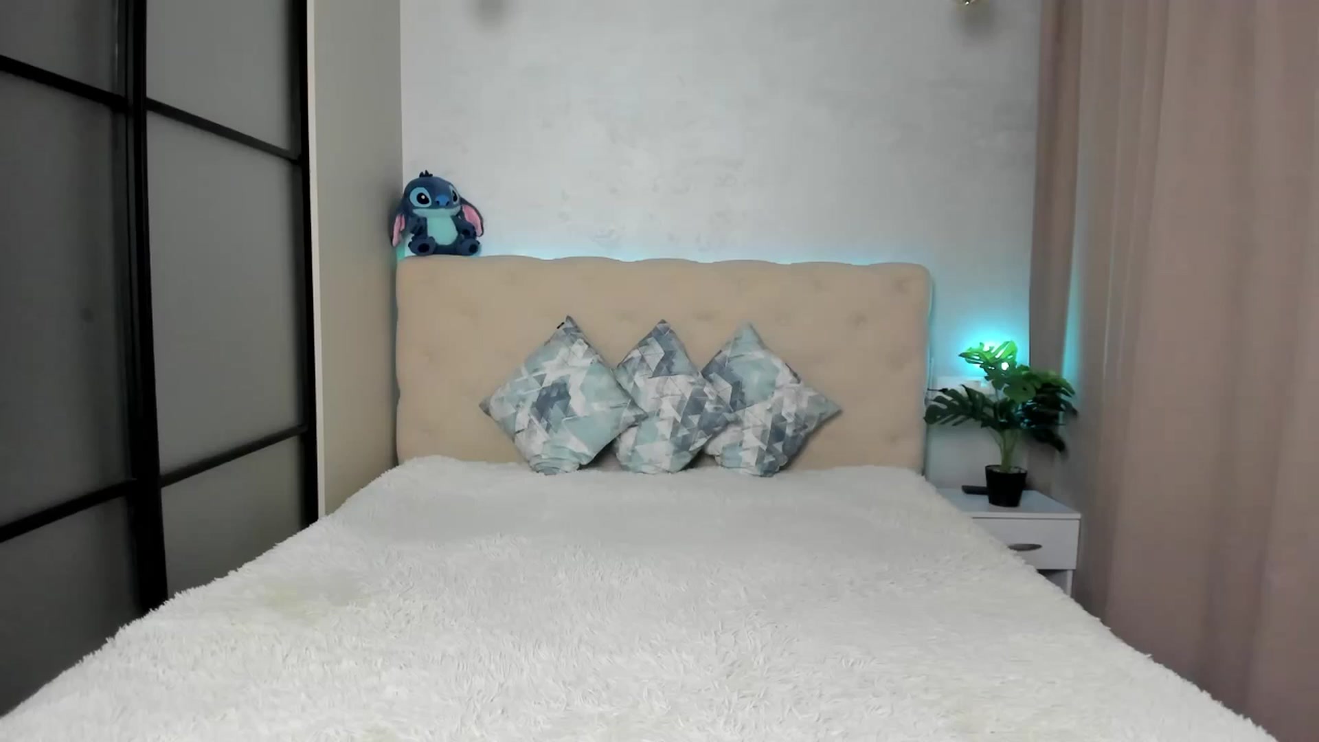 Gallery image thumbnail from M_Secret's myfreecams stream on, 10/27/2025, 05:29 image 20 of 20