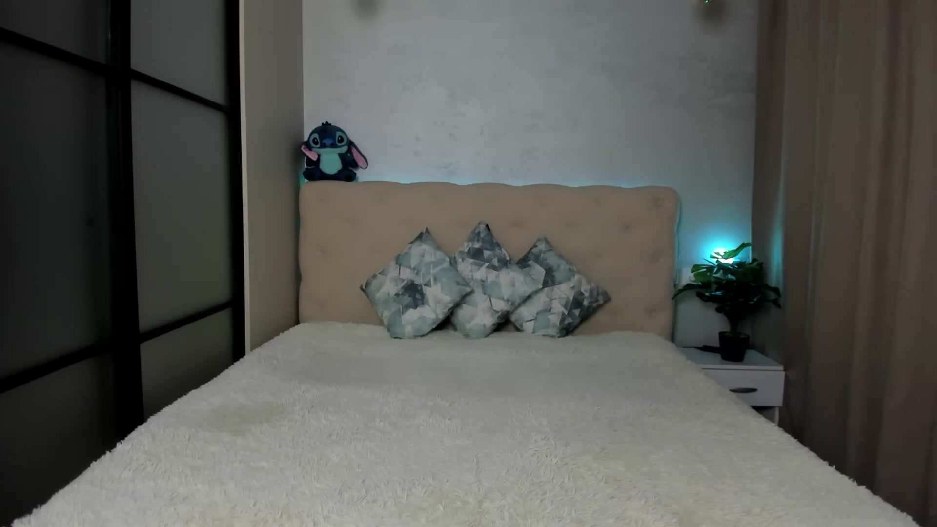 Gallery image thumbnail from M_Secret's myfreecams stream on, 11/07/2025, 05:40 image 18 of 20