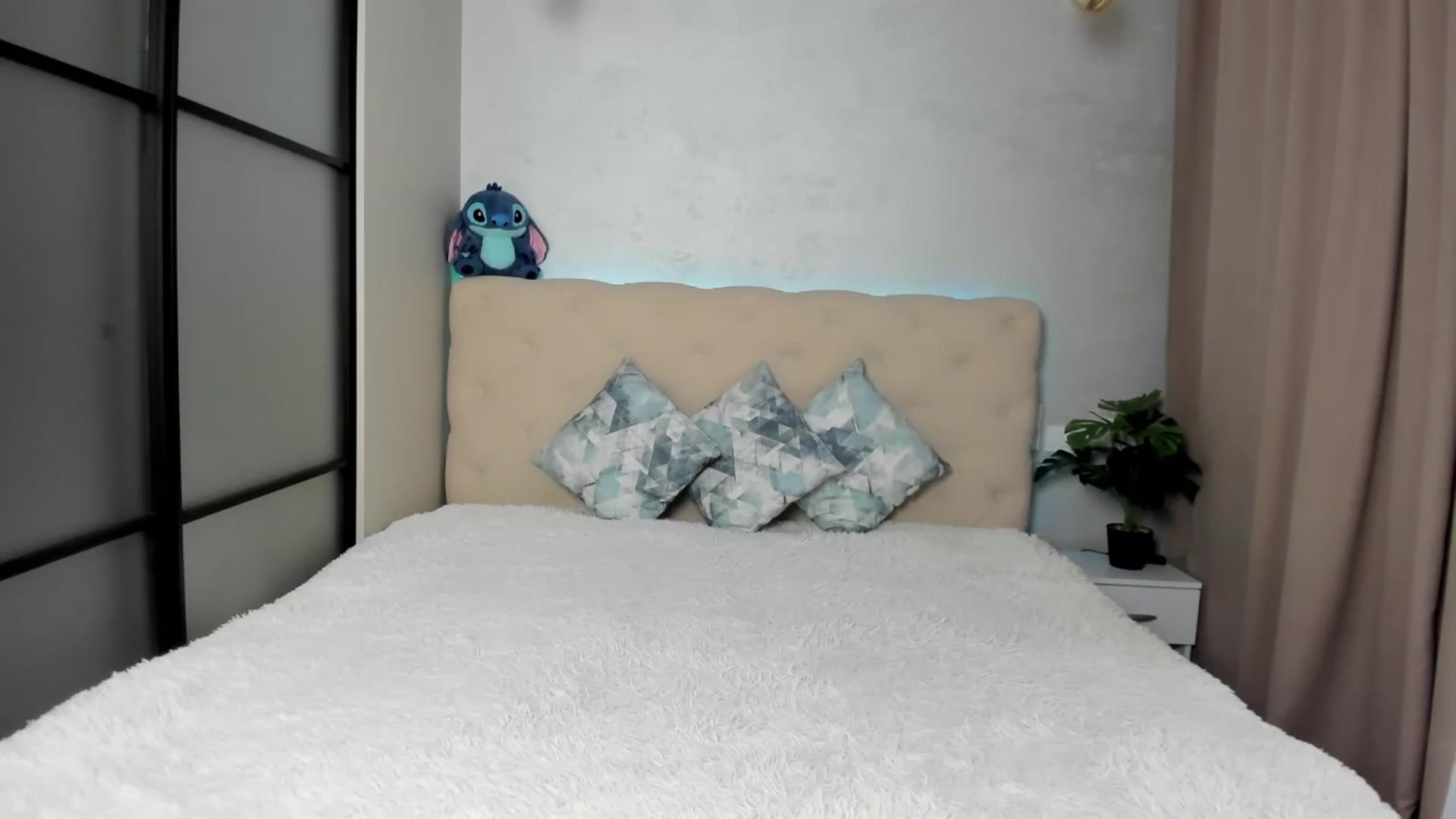 Gallery image thumbnail from M_Secret's myfreecams stream on, 02/02/2026, 06:53 image 11 of 20
