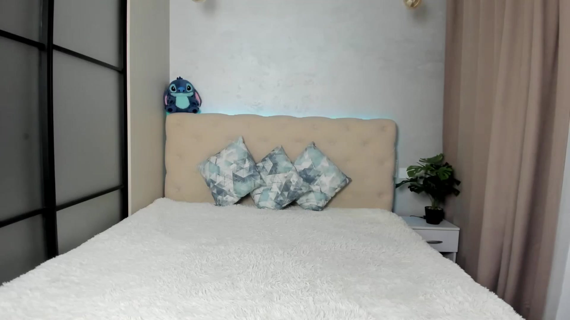 Gallery image thumbnail from M_Secret's myfreecams stream on, 02/12/2026, 06:21 image 19 of 20