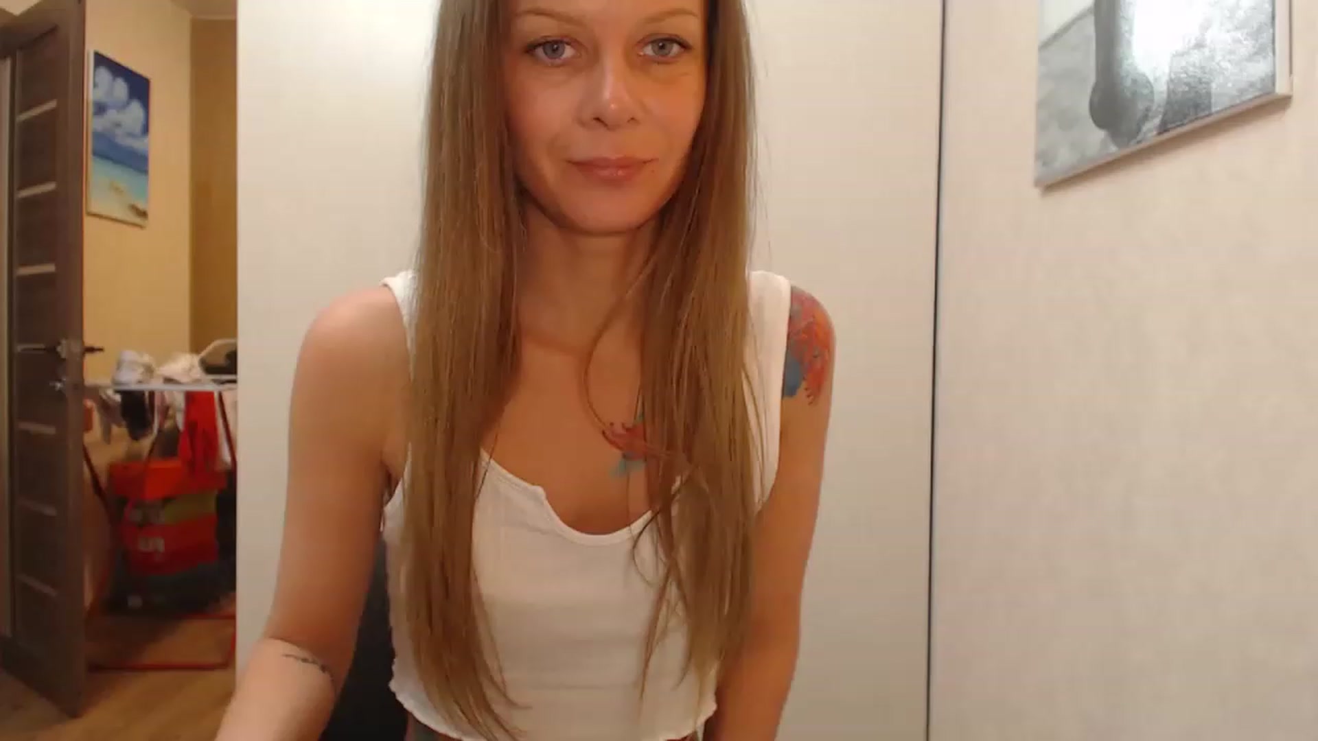 Gallery image thumbnail from M__Art's myfreecams stream on, 12/10/2022, 19:34 image 2 of 20
