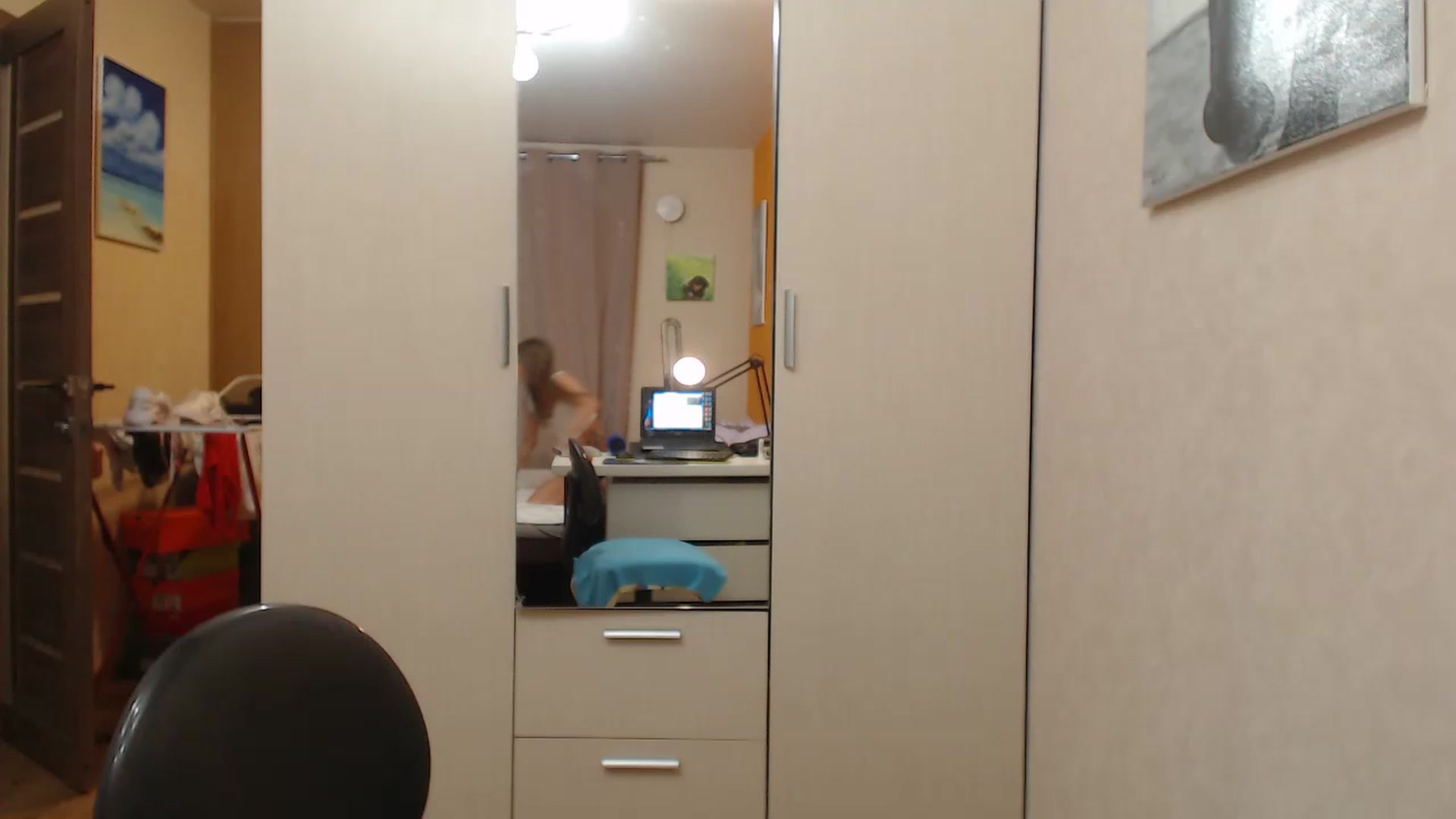 Gallery image thumbnail from M__Art's myfreecams stream on, 12/10/2022, 19:34 image 15 of 20