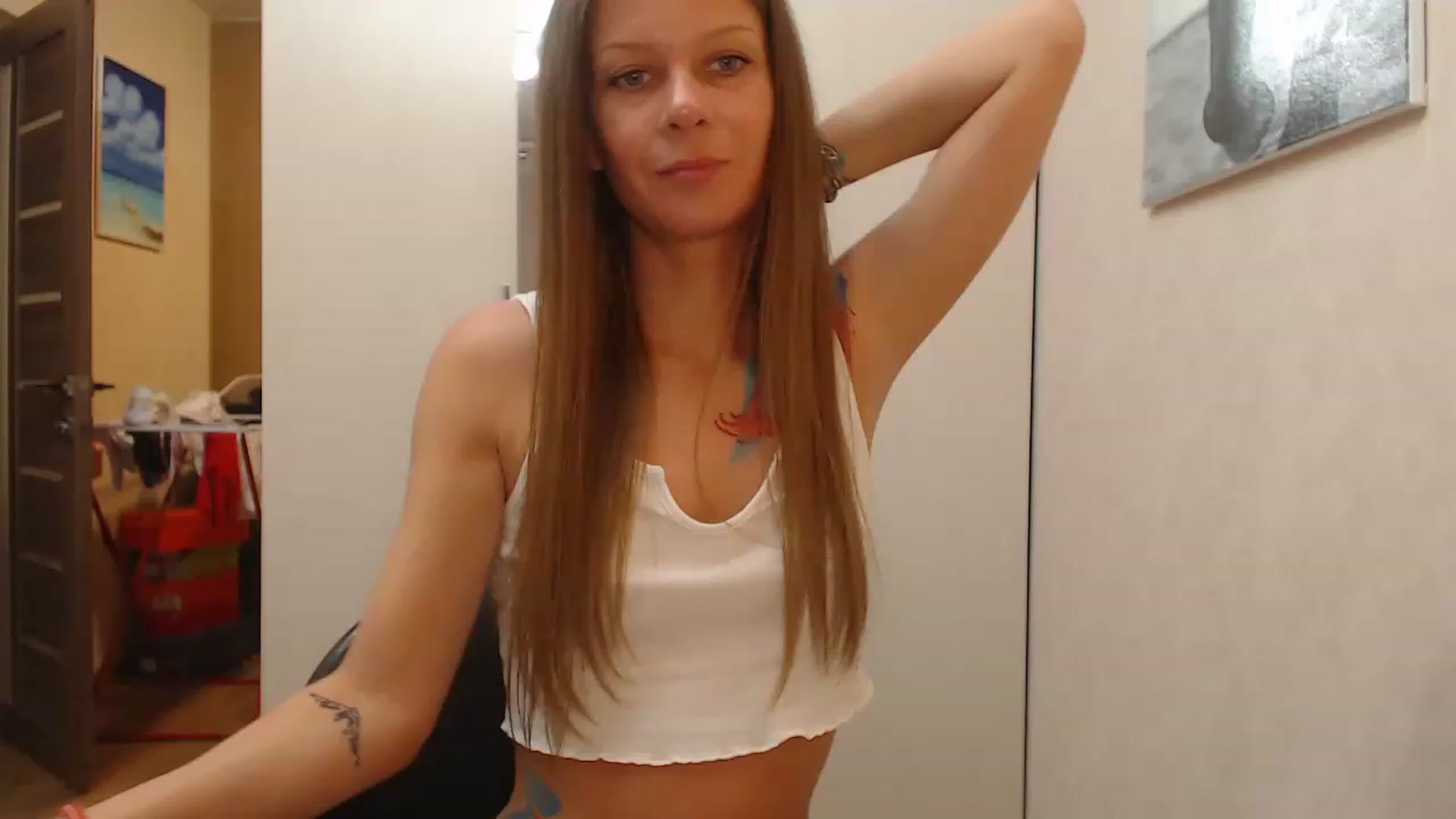Gallery image thumbnail from M__Art's myfreecams stream on, 12/10/2022, 19:34 image 6 of 20